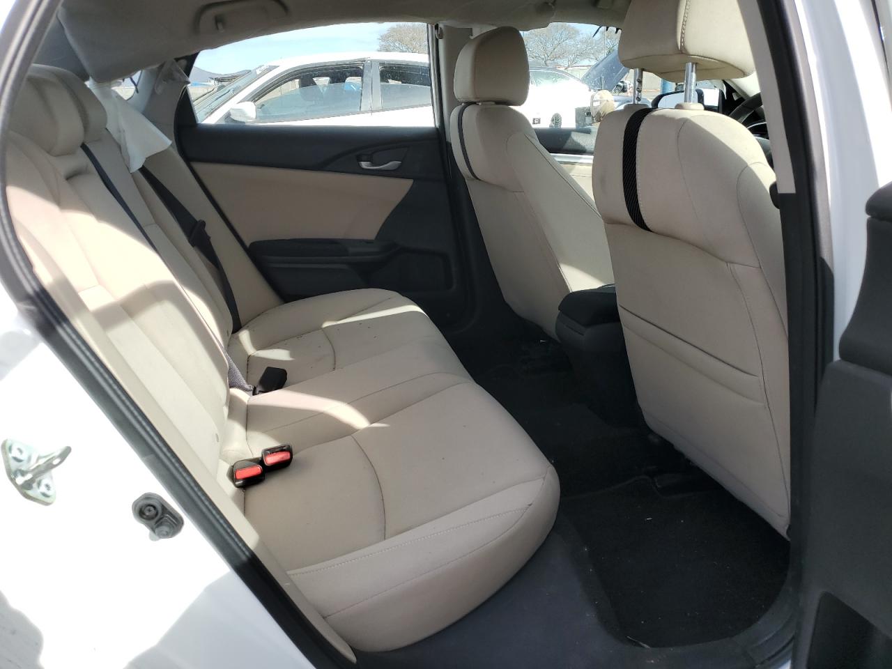 2016 Honda Civic - Image 10