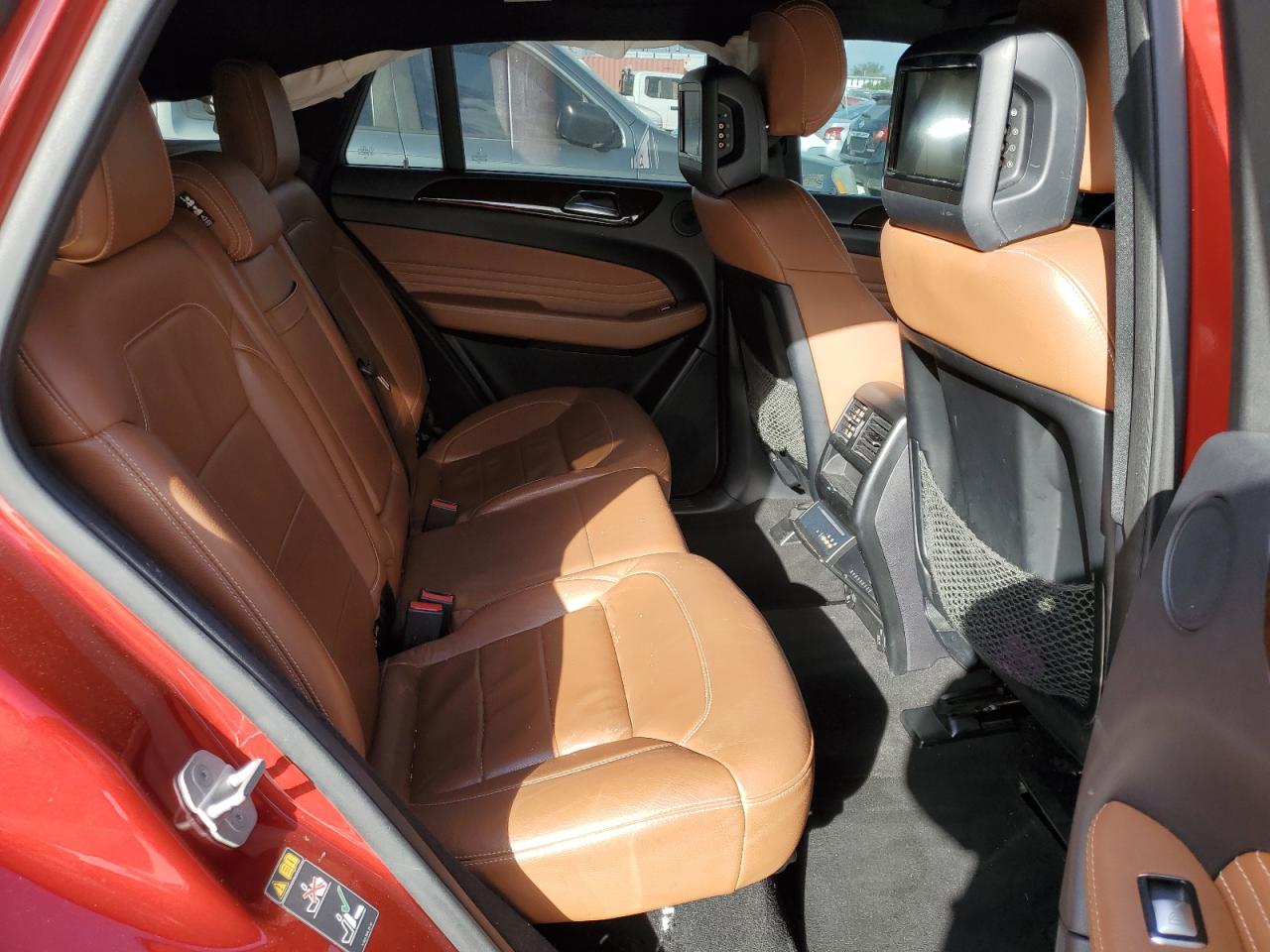 2016 Mercedes-Benz GLE - Image 10