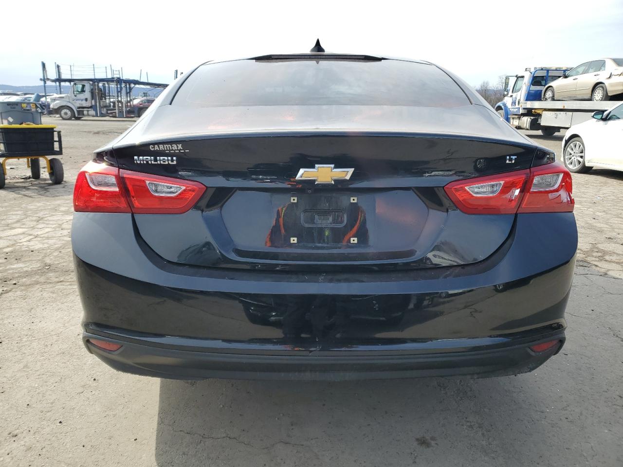 2018 Chevrolet Malibu - Image 6