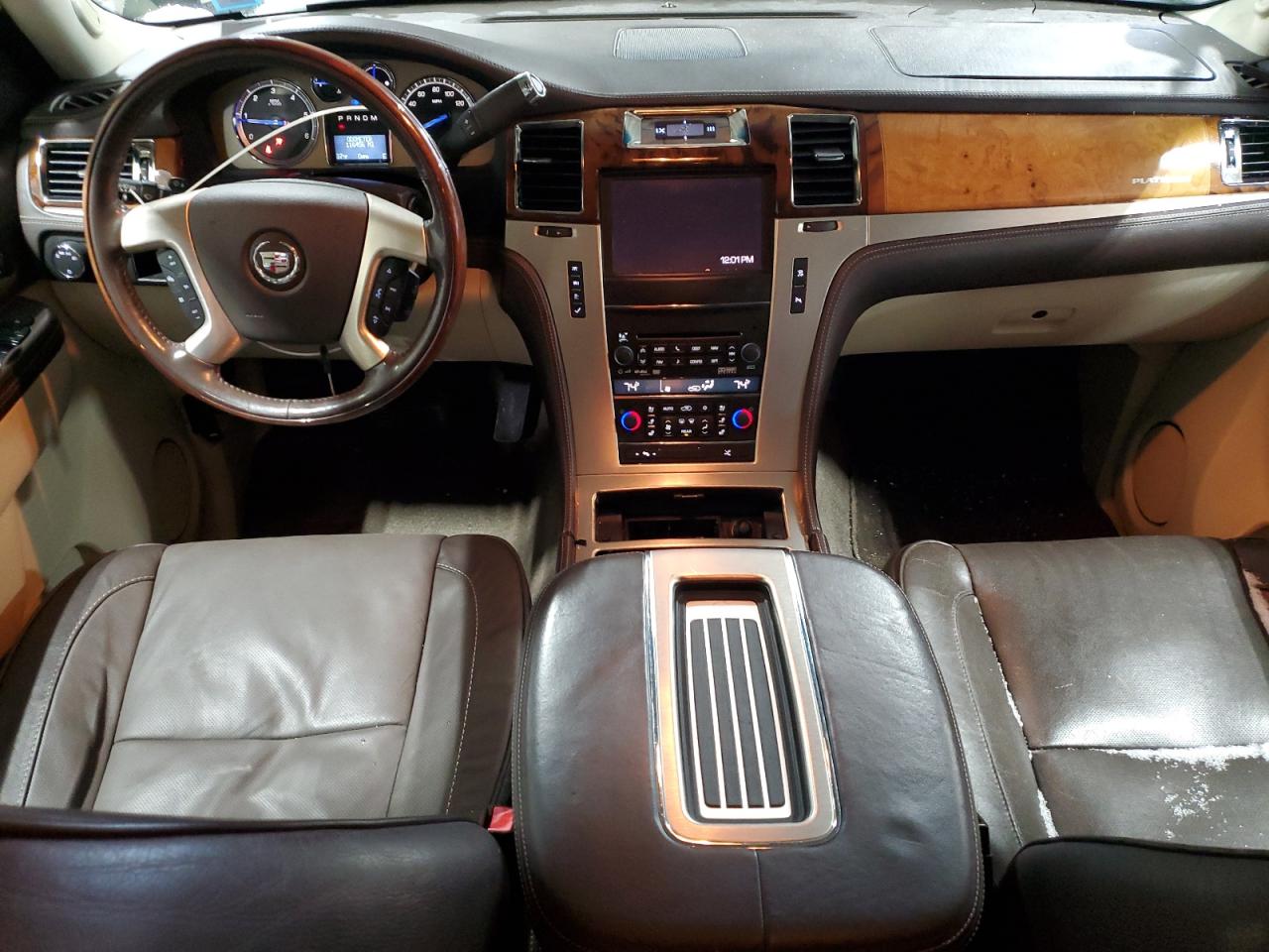 2011 Cadillac Escalade - Image 8