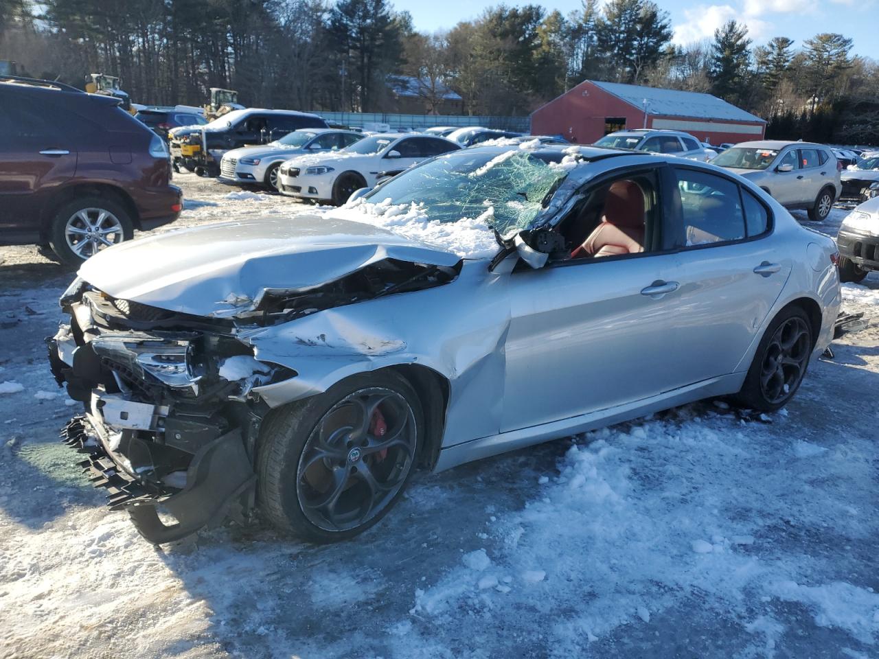 Mendon, MA에서 판매 중인 2018 Alfa Romeo Giulia Ti Q4 - Front End