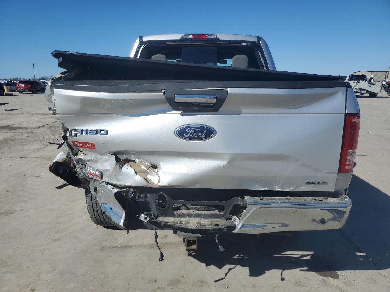 2015 Ford F-150 - Image 6