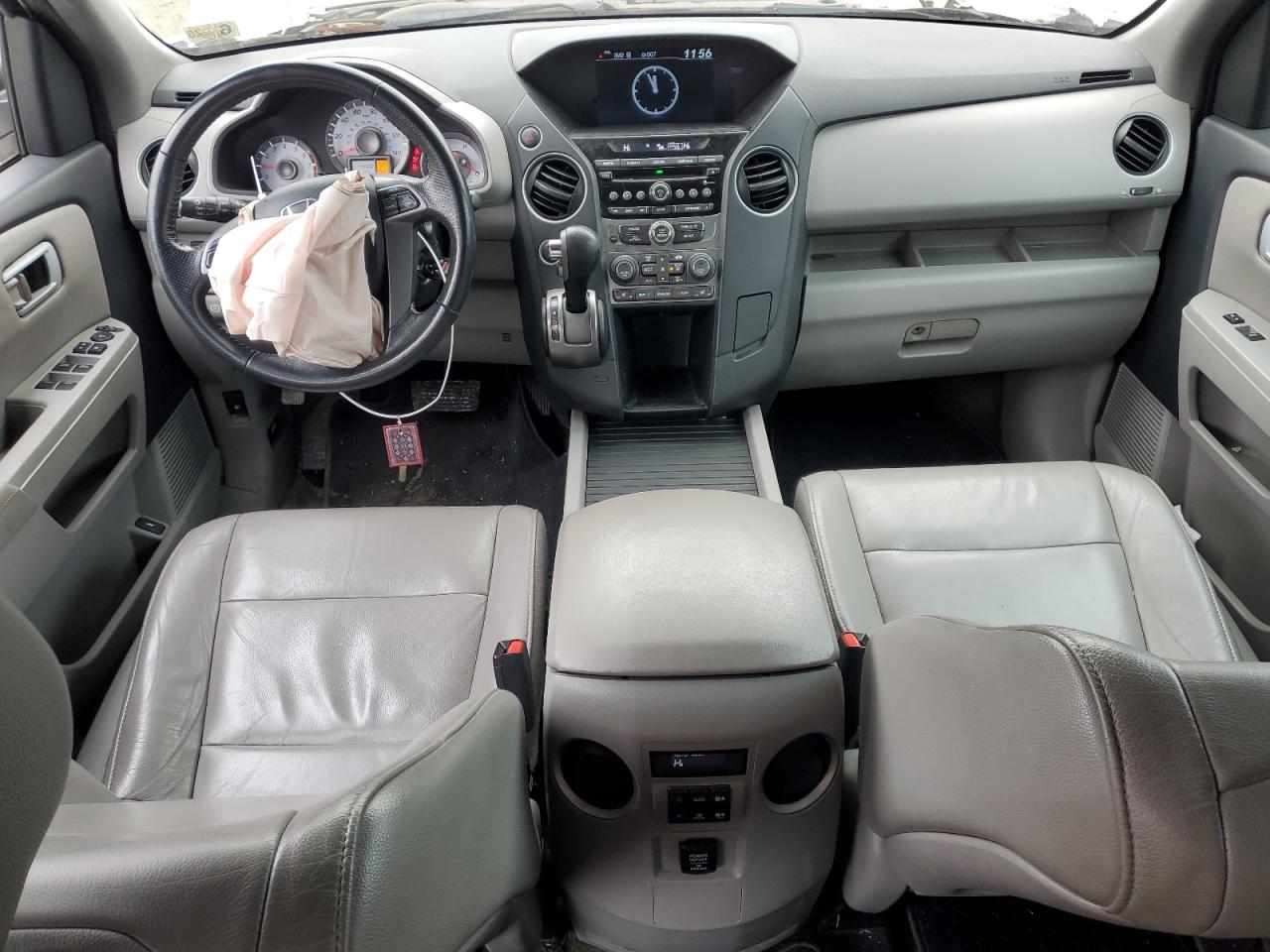 2015 Honda Pilot - Image 8