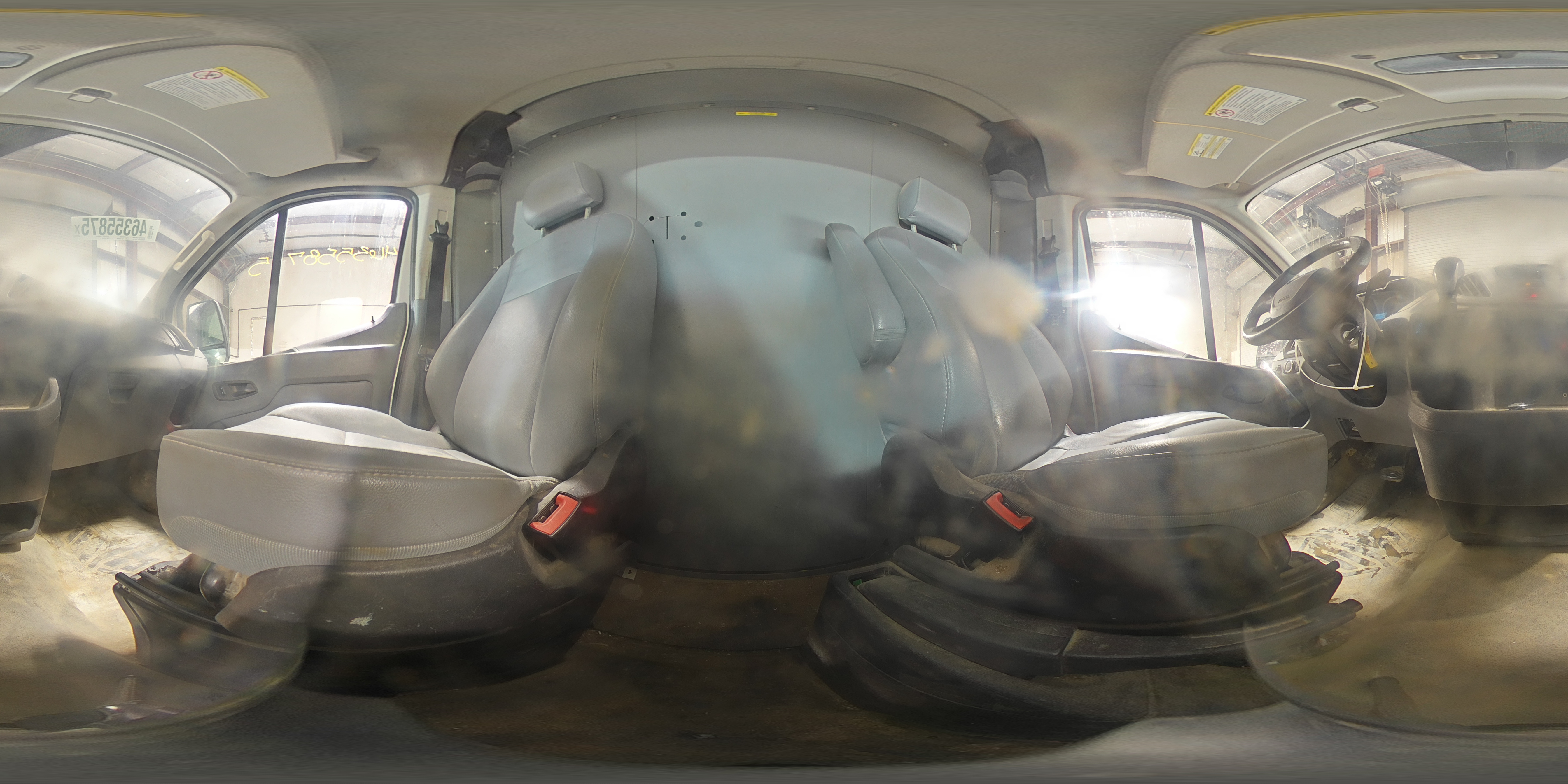2015 Ford Transit - Image 16