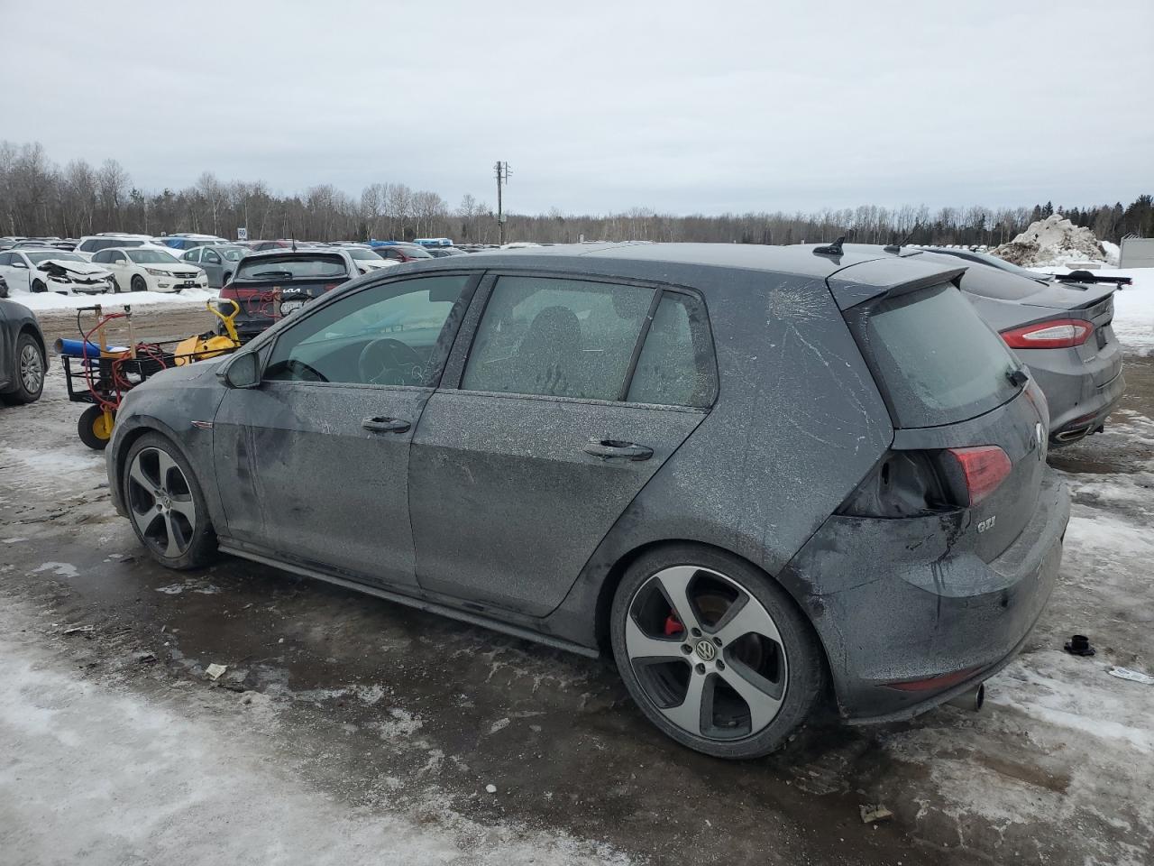 2016 Volkswagen GTI - Image 2