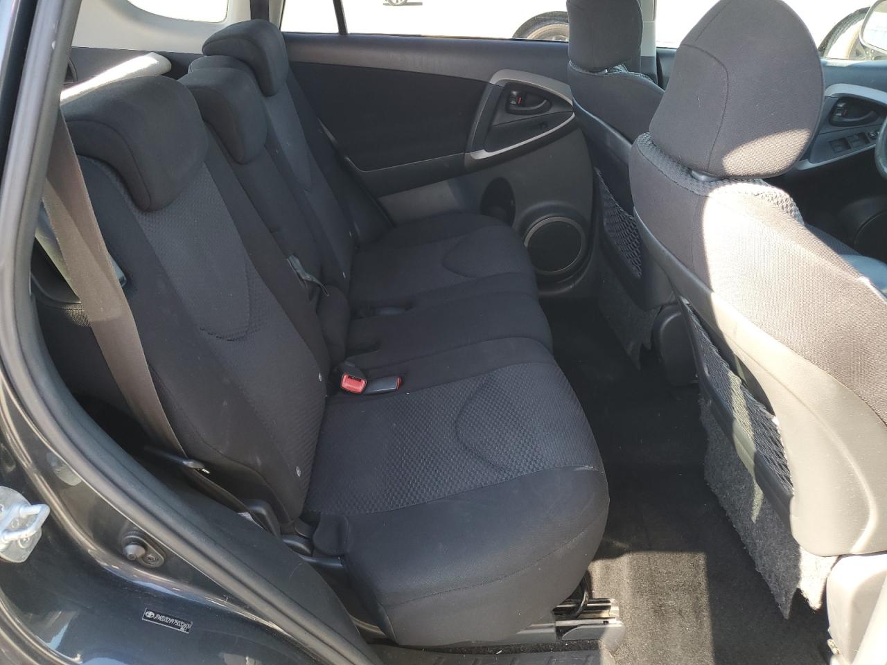 2007 Toyota RAV 4 - Image 11