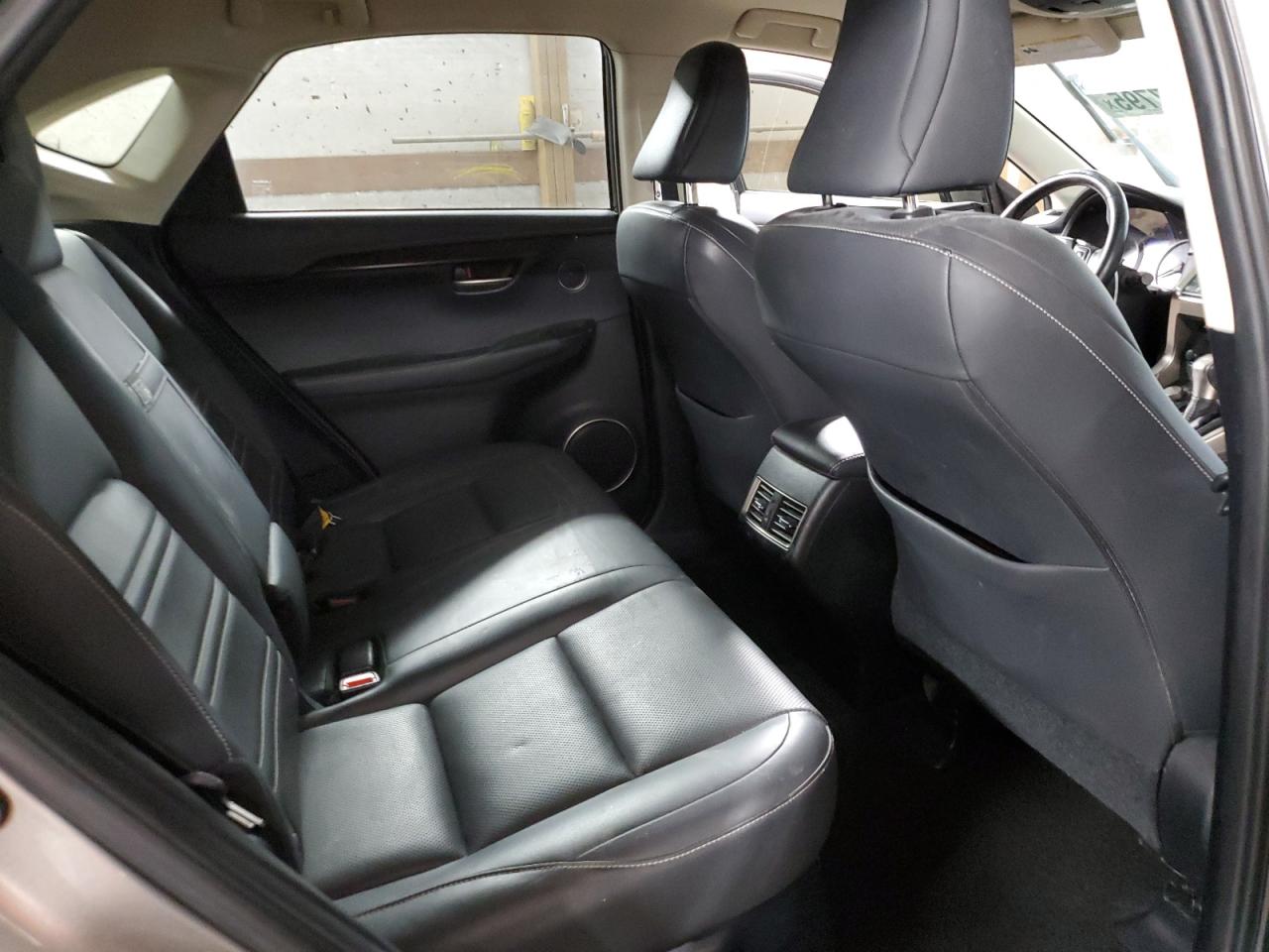 2015 Lexus NX - Image 11