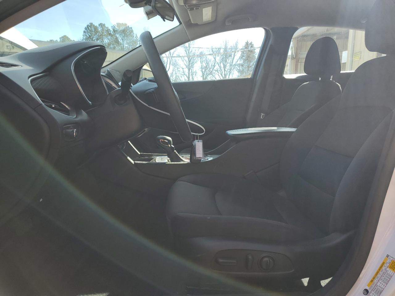 2022 Chevrolet Malibu - Image 7