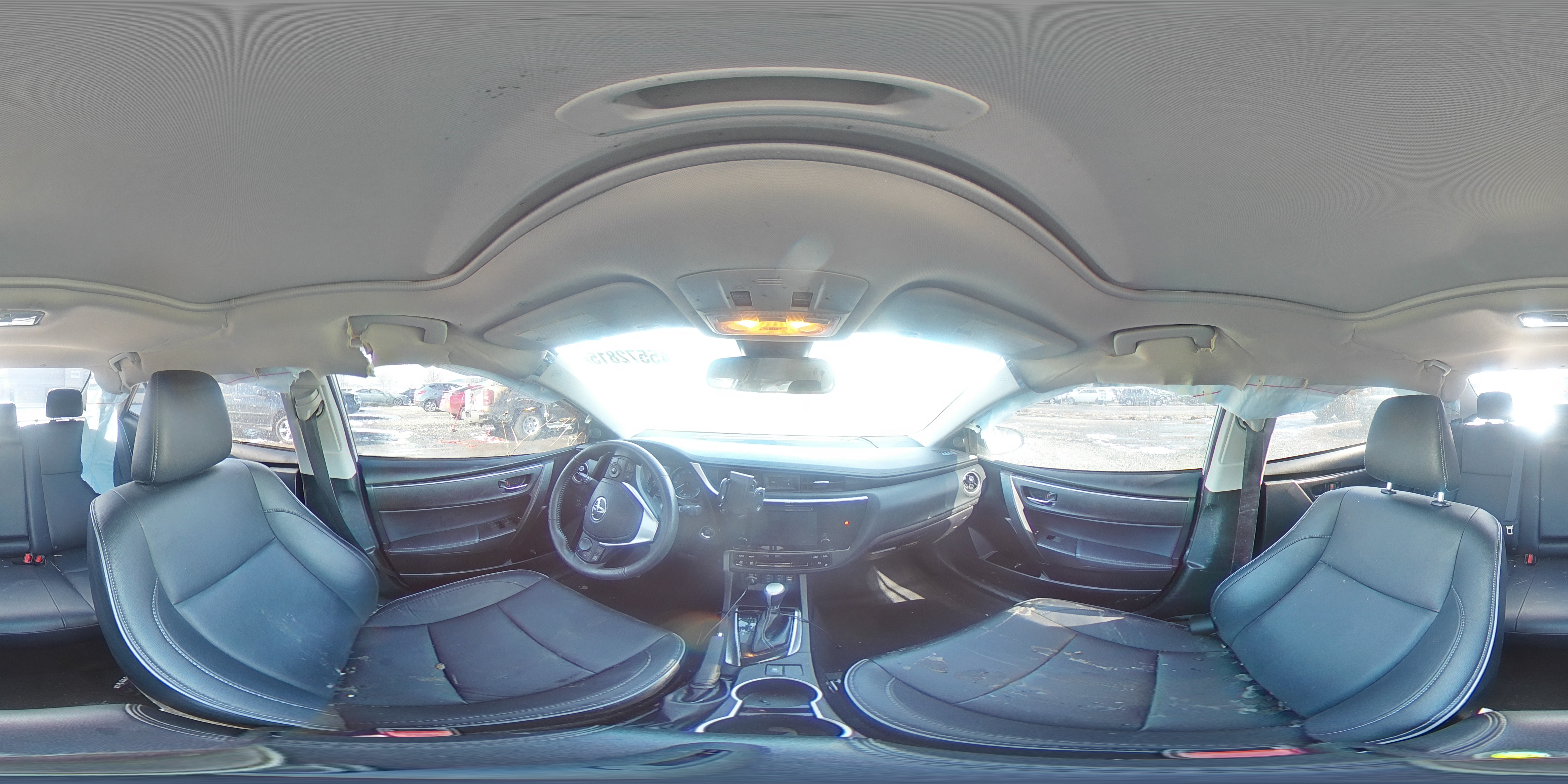 2018 Toyota Corolla - Image 12