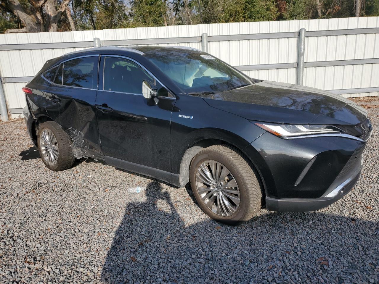 2021 Toyota Venza - Image 4