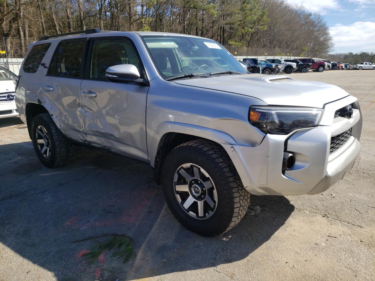 2019 Toyota 4Runner - Image 4