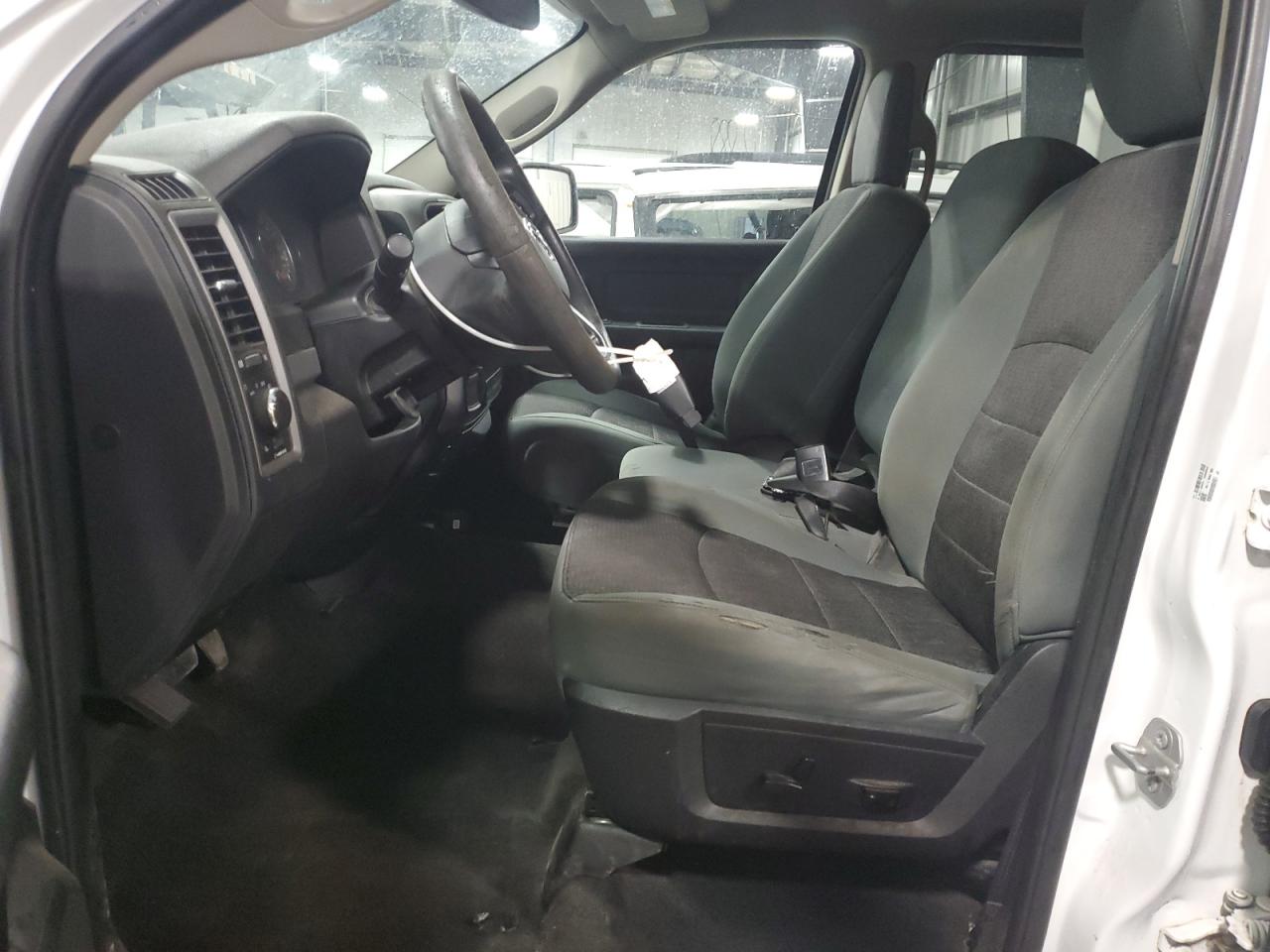 2017 RAM 1500 - Image 7