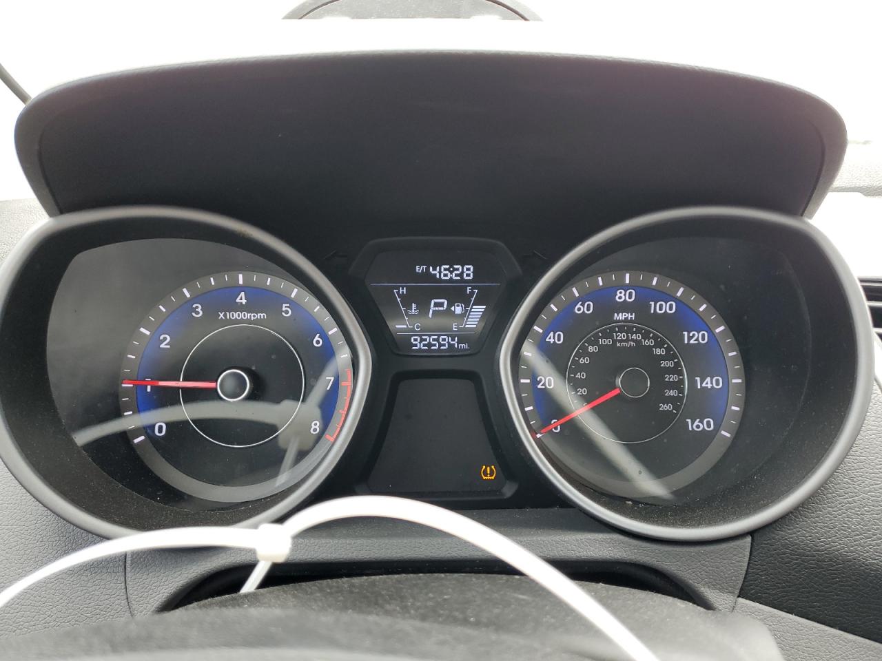 2014 Hyundai Elantra - Image 9