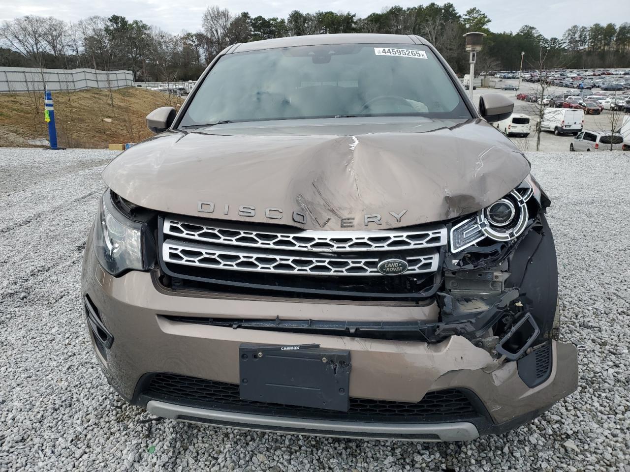 2016 Land Rover Discovery - Image 5