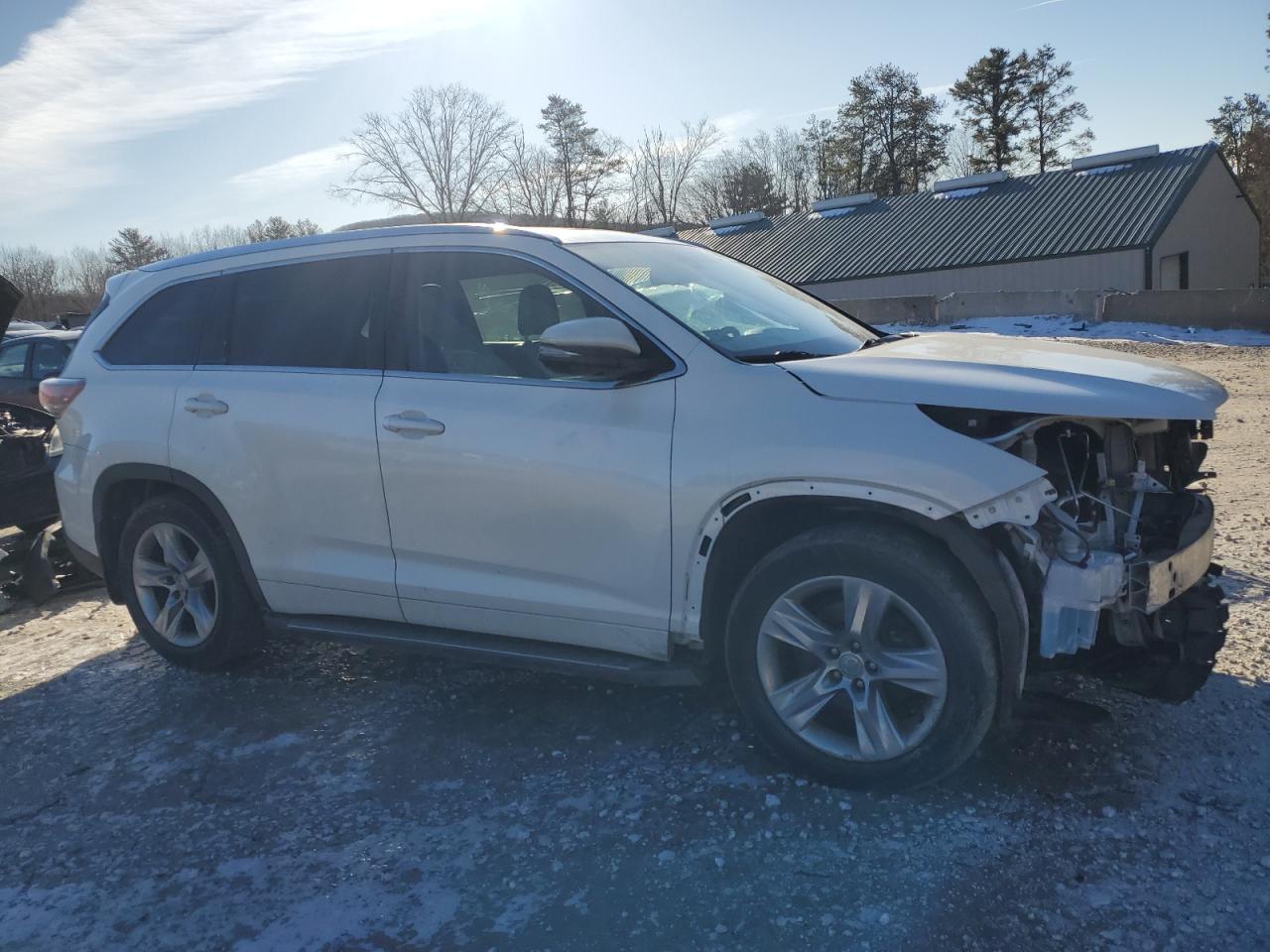 2015 Toyota Highlander - Image 4