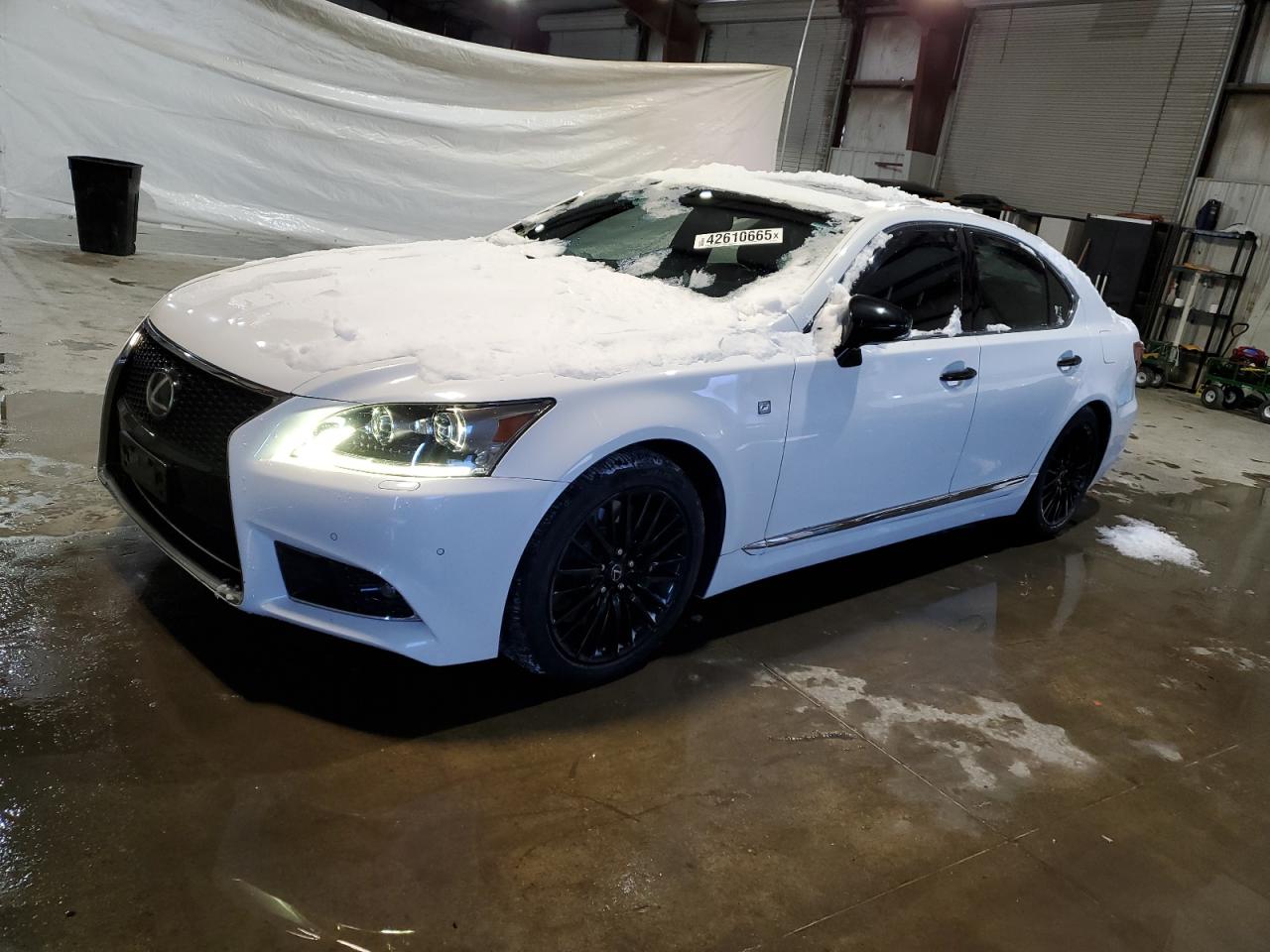 2015 Lexus LS - Image 1
