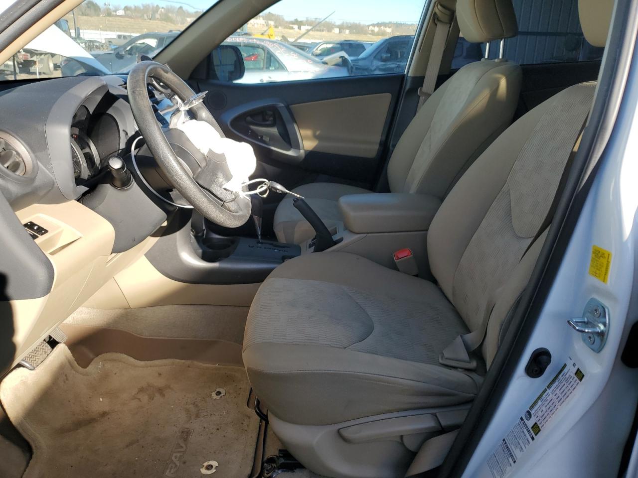 2010 Toyota RAV 4 - Image 7