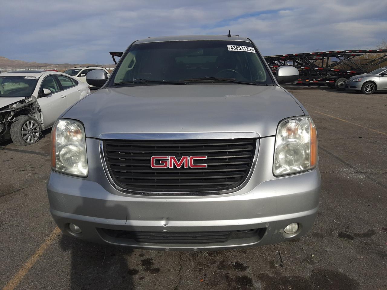 2012 GMC Yukon - Image 5