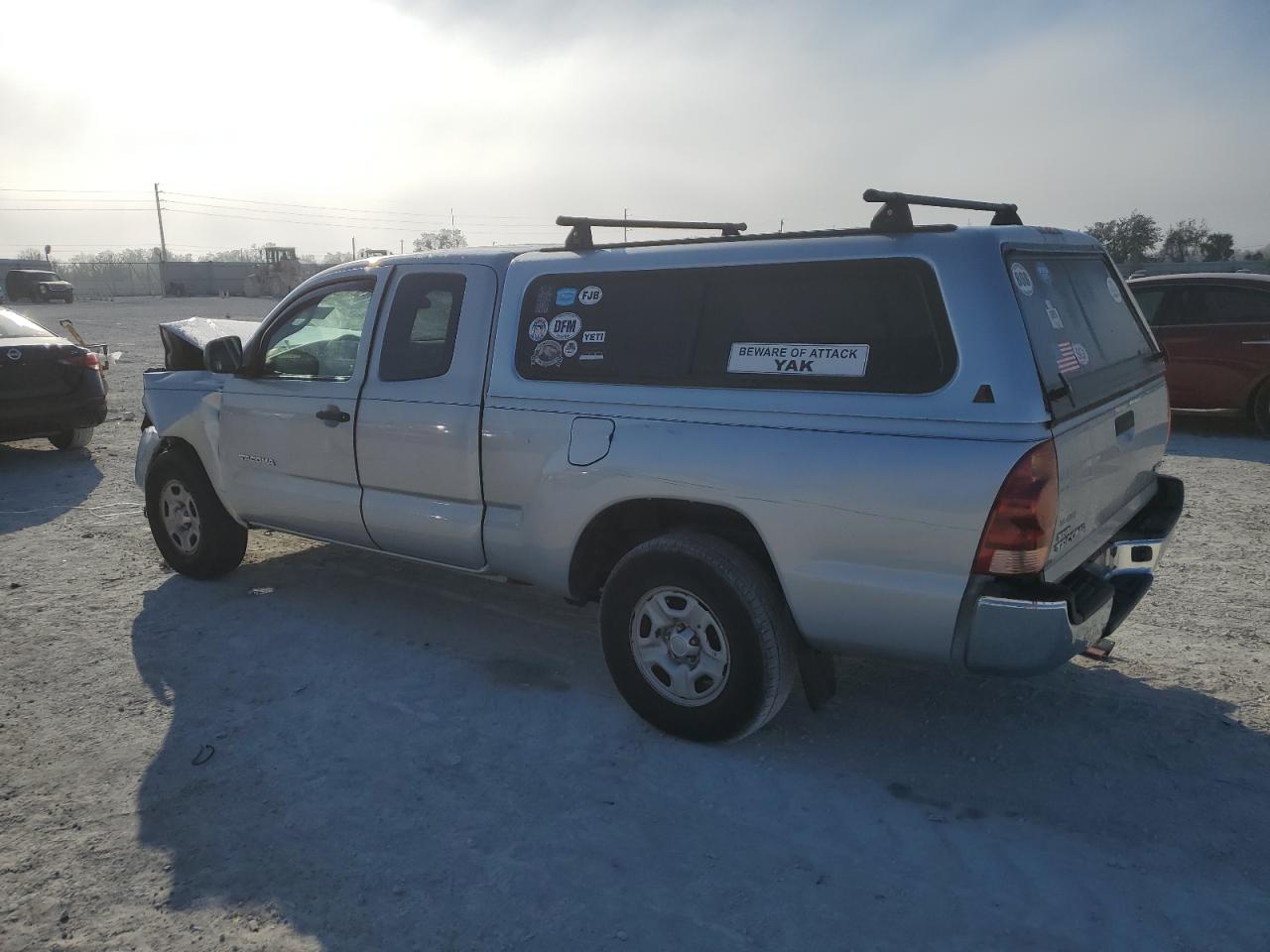 2005 Toyota Tacoma - Image 2