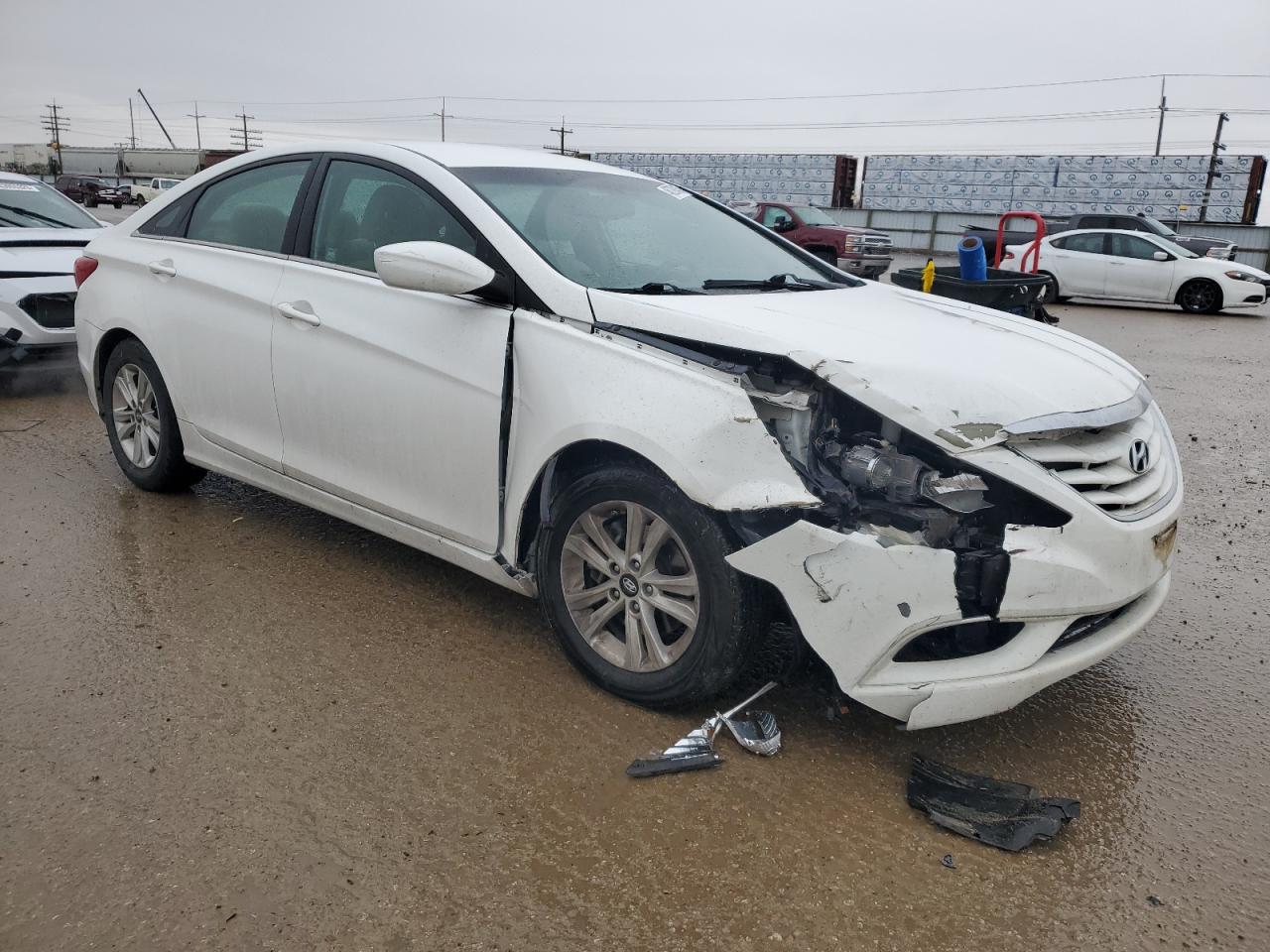 2013 Hyundai Sonata - Image 4