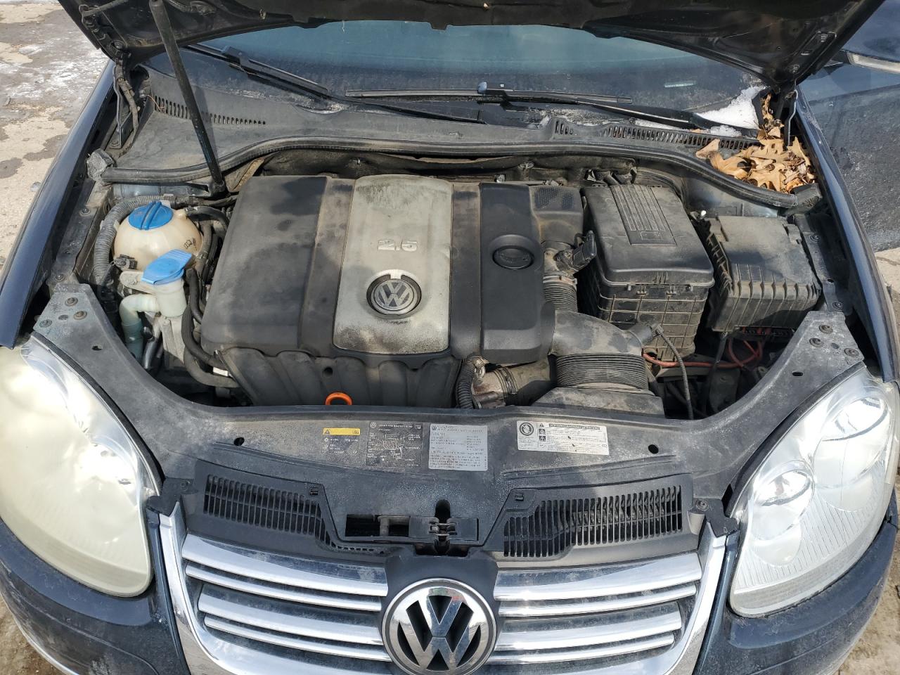 2006 Volkswagen Jetta - Image 11