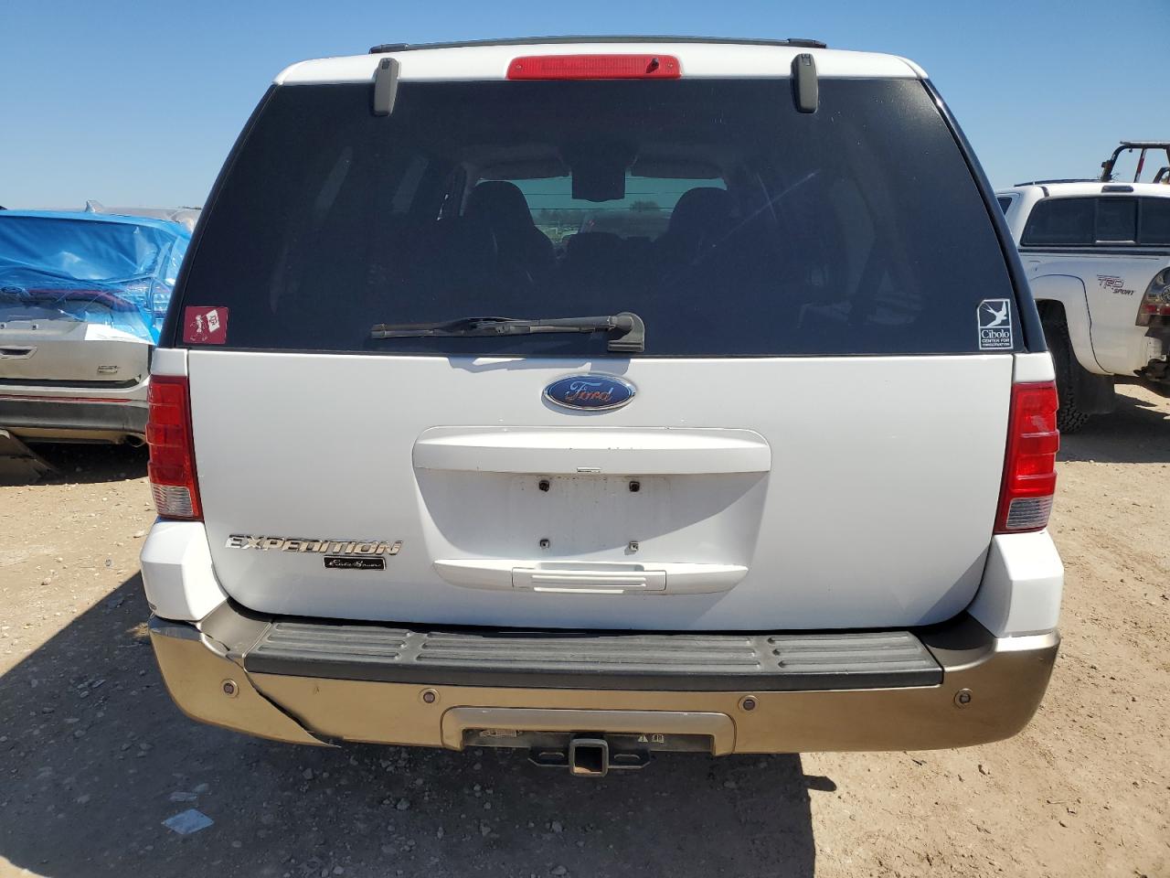 2004 Ford Expedition - Image 6