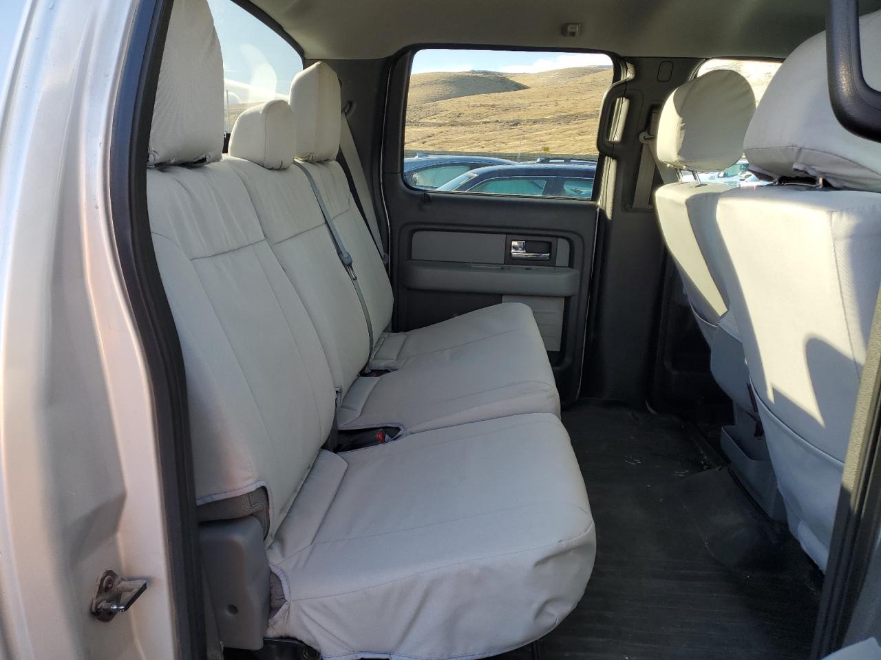 2013 Ford F-150 - Image 10