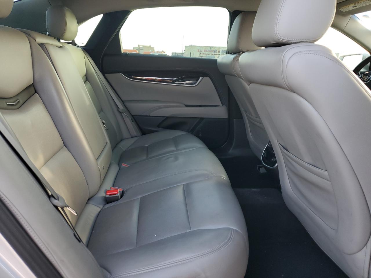 2015 Cadillac XTS - Image 10