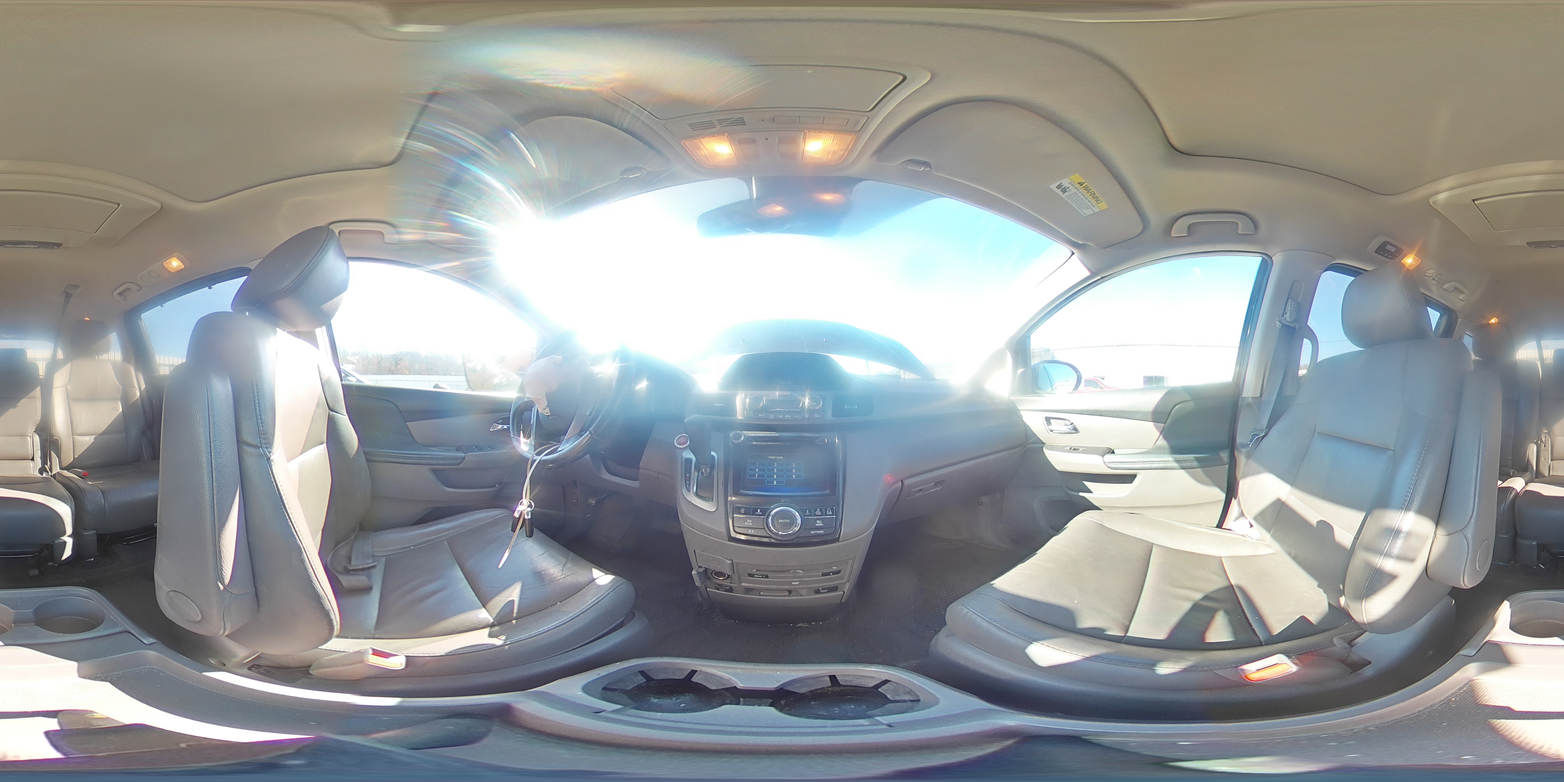 2014 Honda Odyssey - Image 13