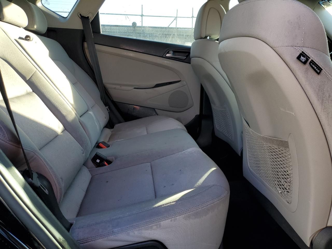 2017 Hyundai Tucson - Image 11