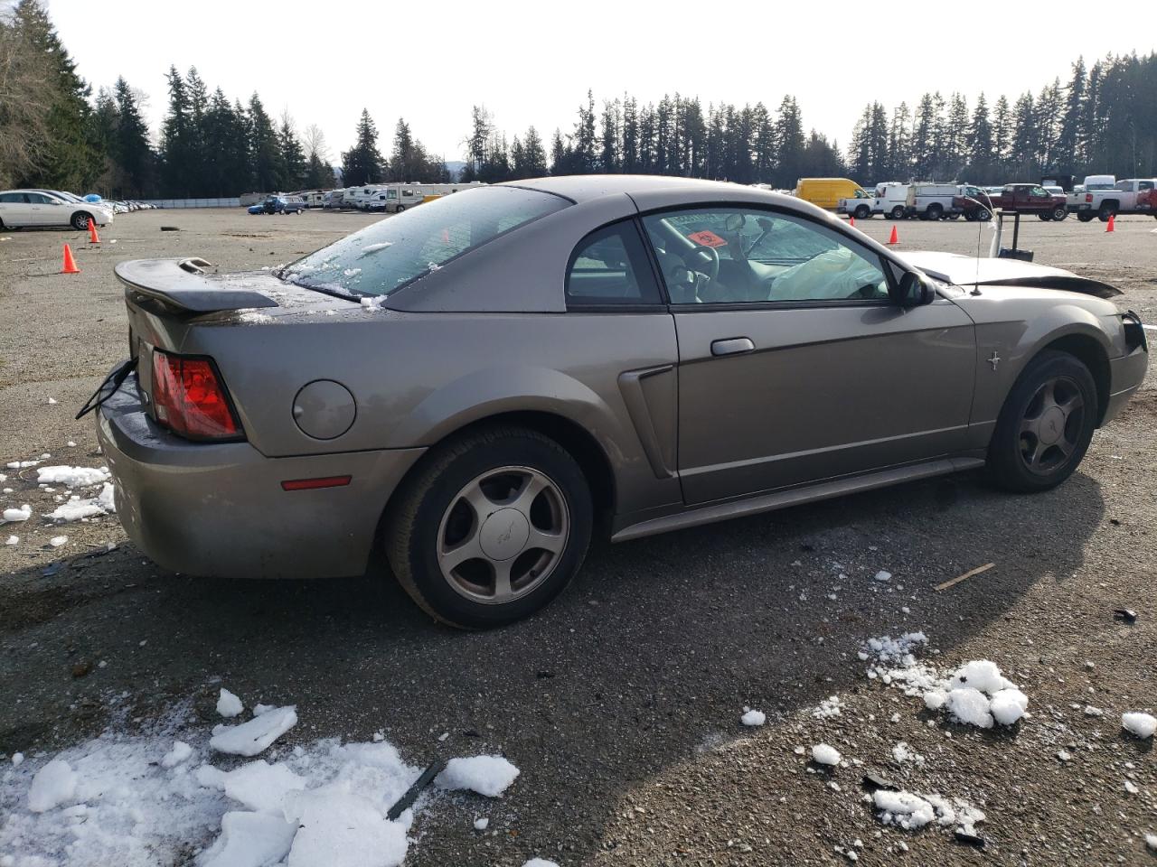 2002 Ford Mustang - Image 3