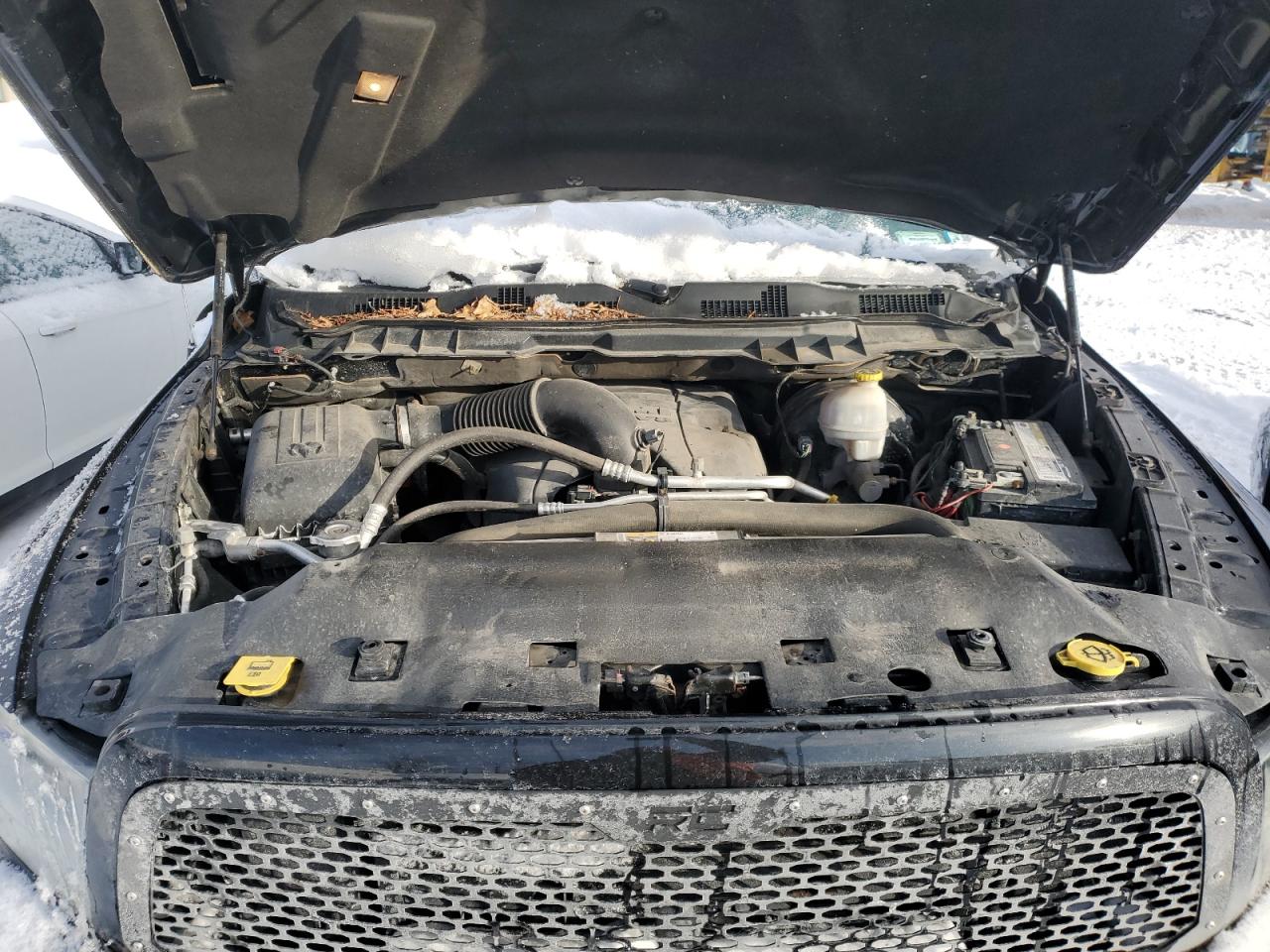 2015 RAM 1500 - Image 11