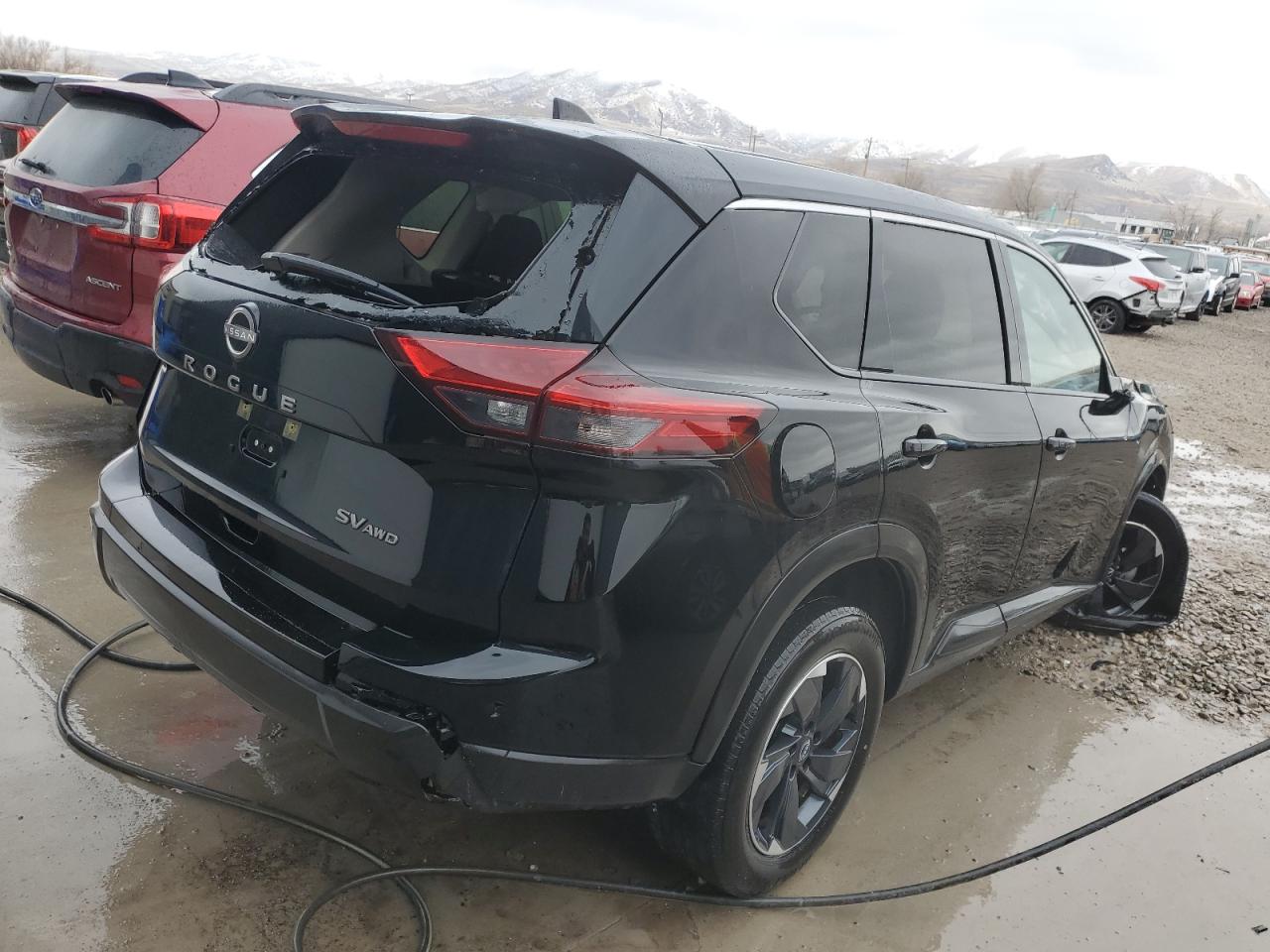 2024 Nissan Rogue - Image 3