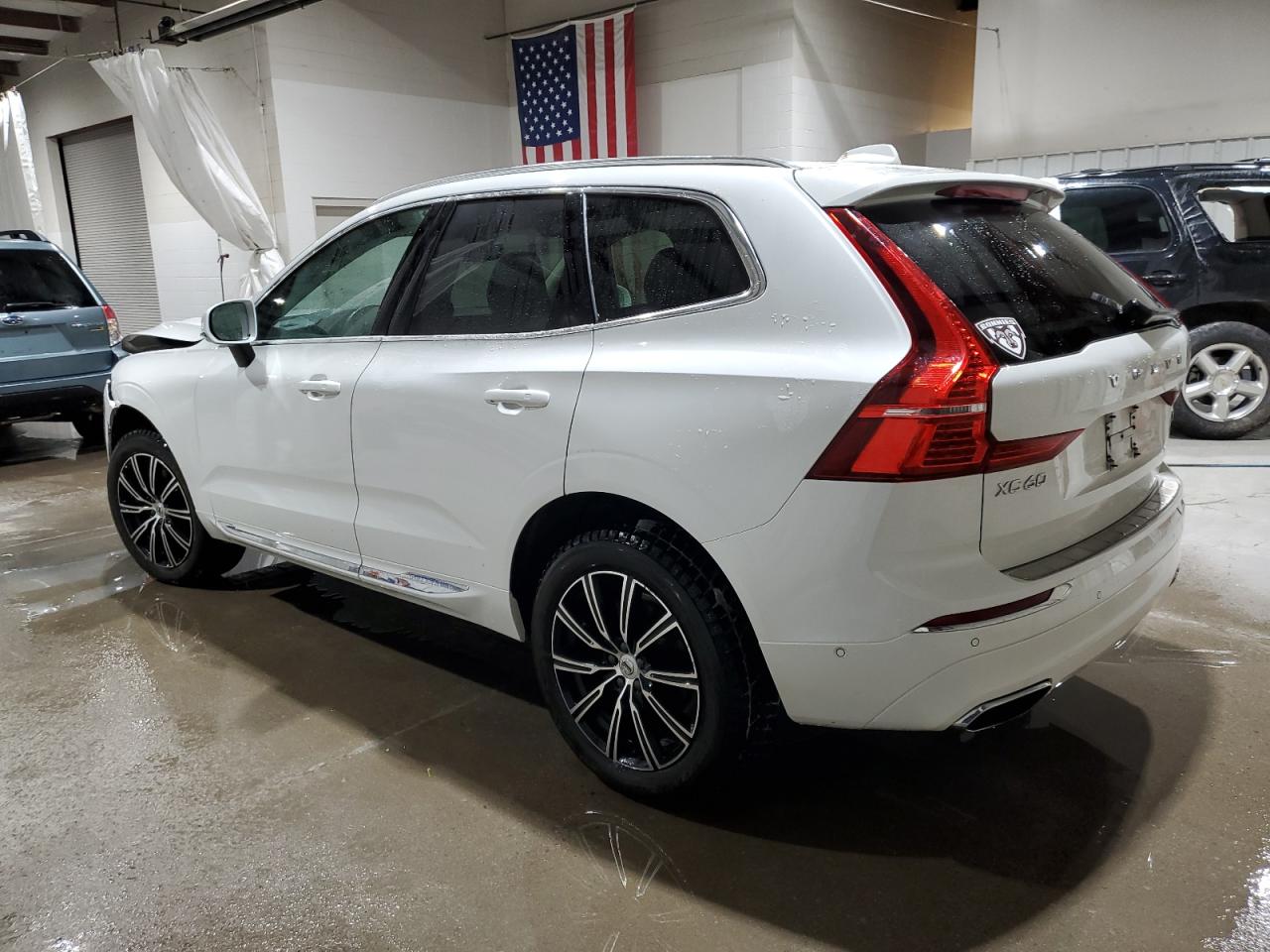 2019 Volvo XC60 - Image 2