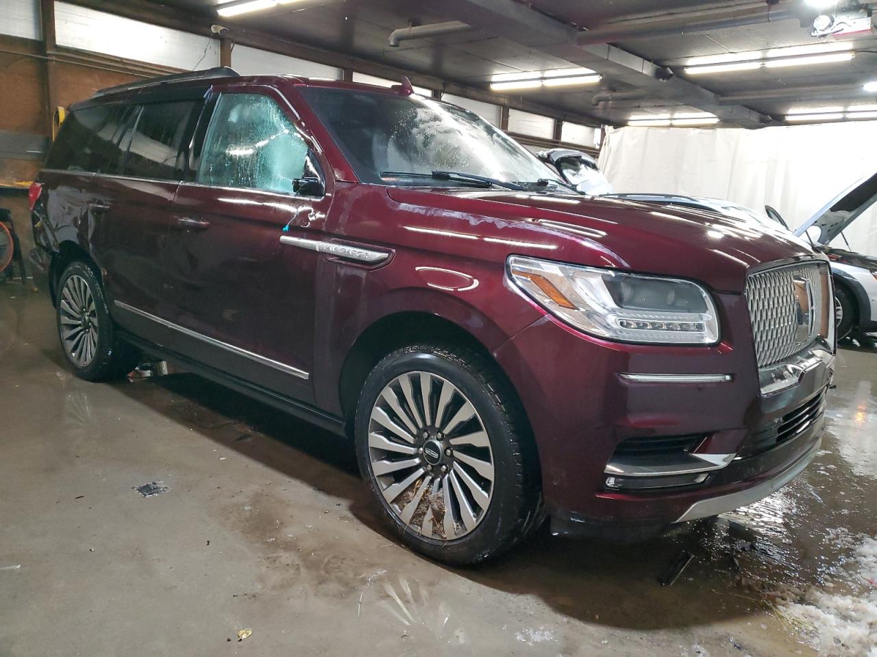2020 Lincoln Navigator - Image 4