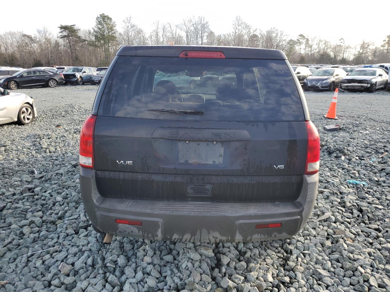 2003 Saturn VUE - Image 6