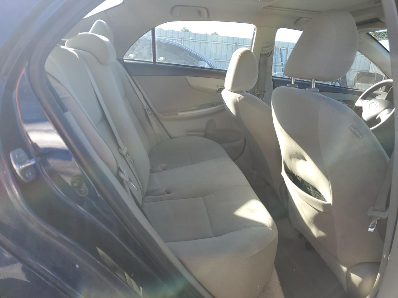 2012 Toyota Corolla - Image 10
