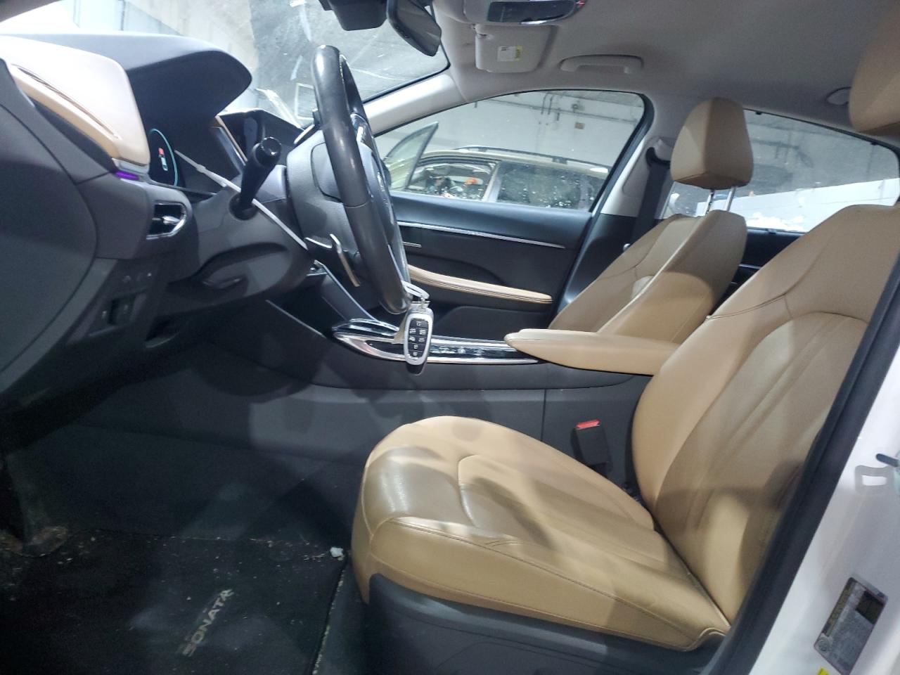 2022 Hyundai Sonata - Image 7