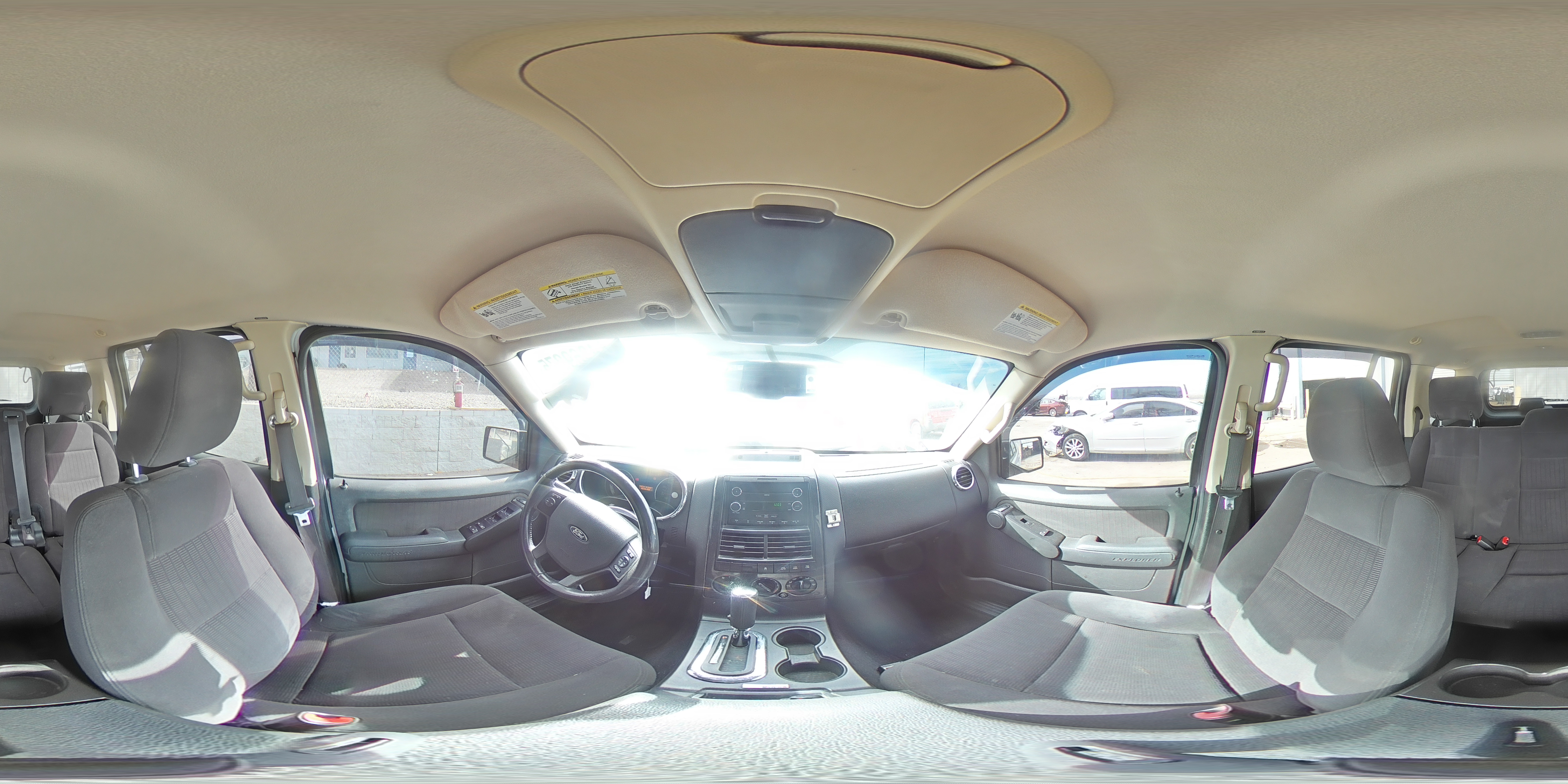 2010 Ford Explorer - Image 14
