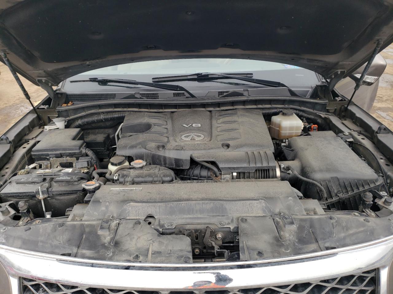 2016 Infiniti QX80 - Image 12