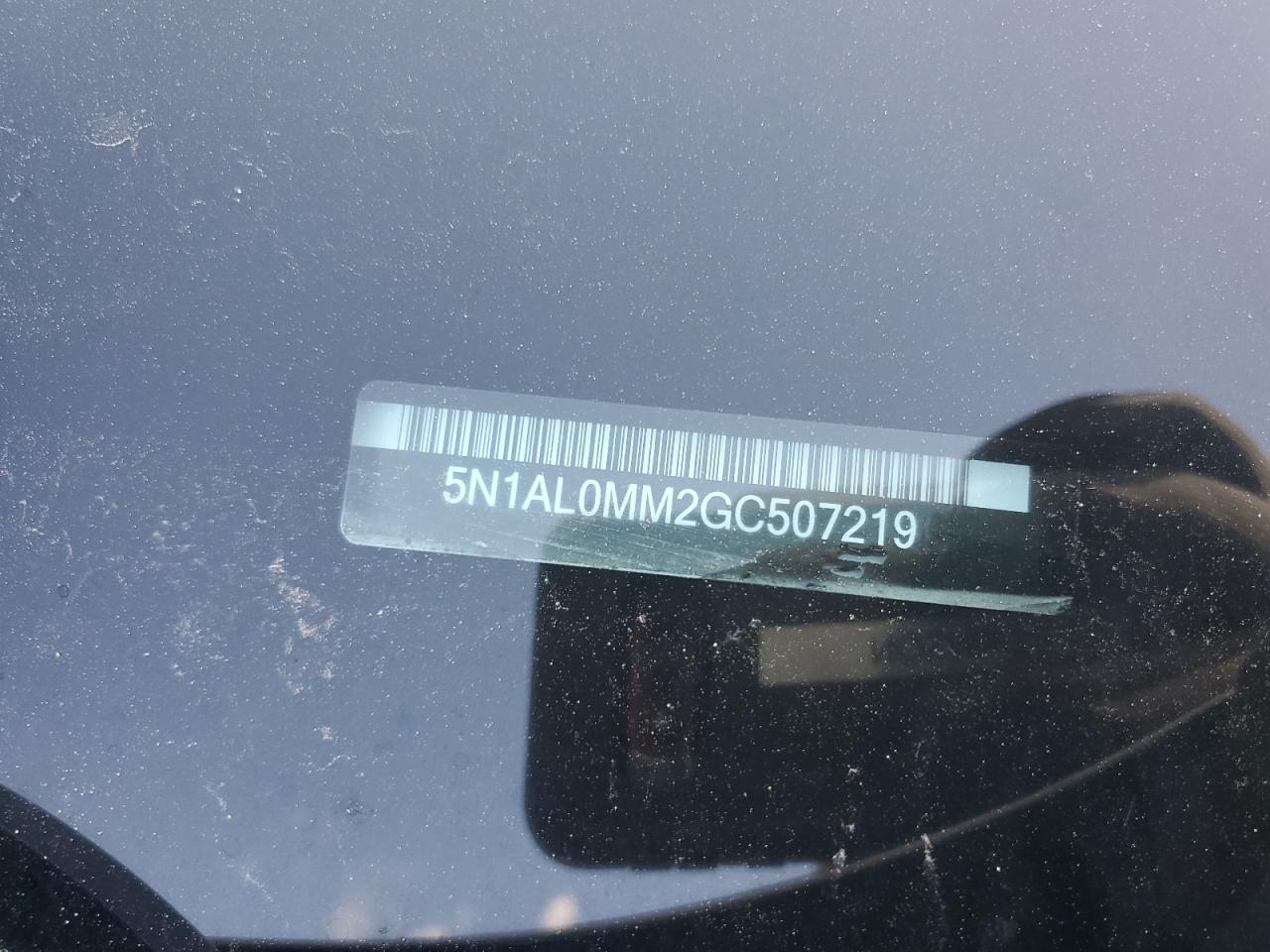 2016 Infiniti QX60 - Image 14