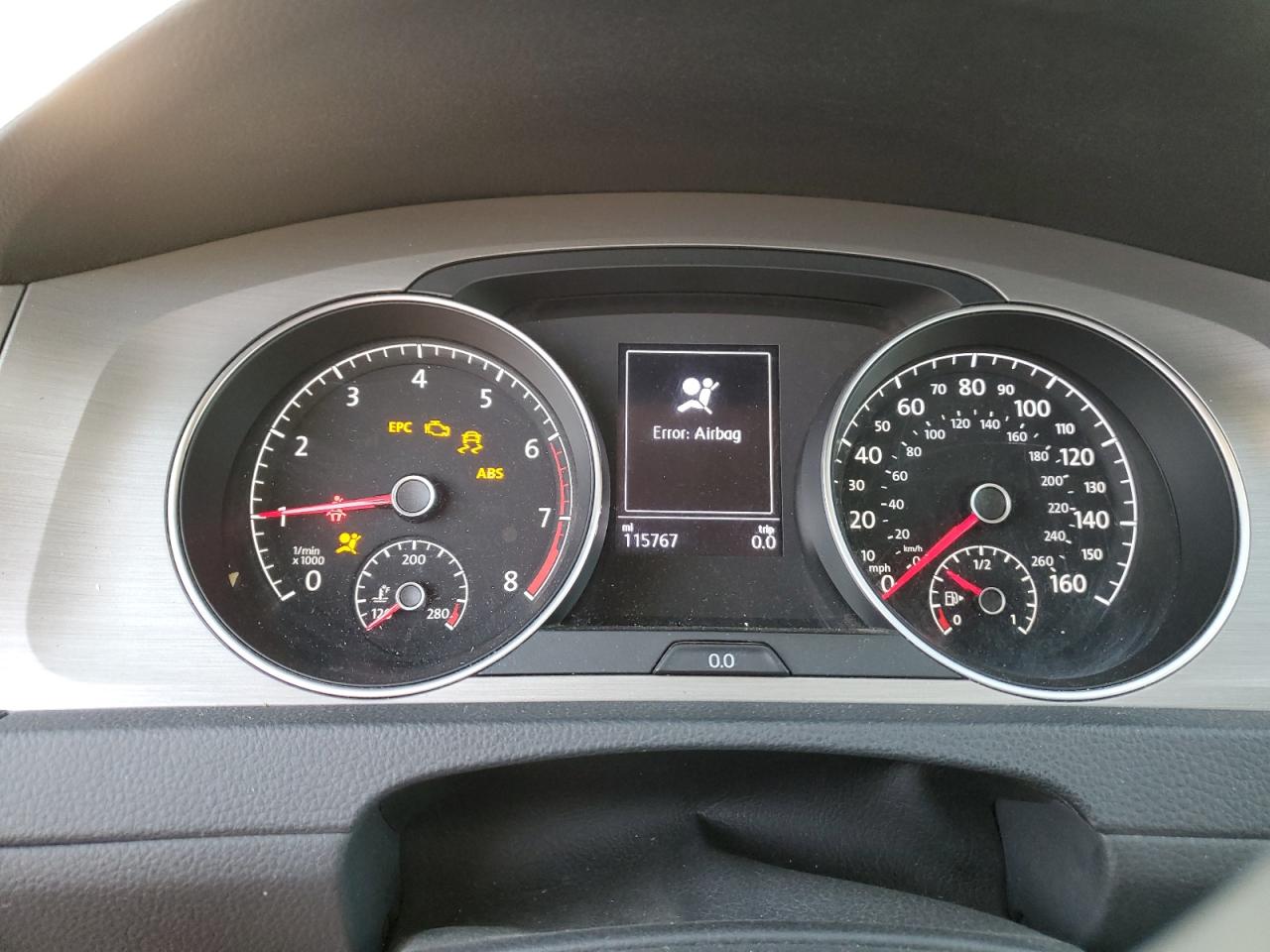 2017 Volkswagen Golf - Image 9