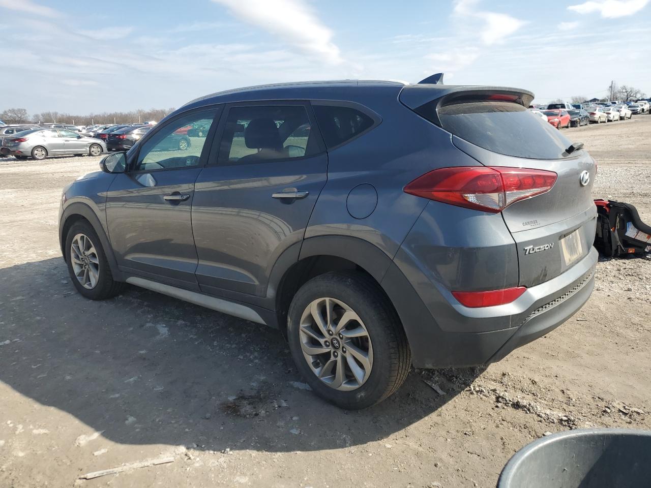 2018 Hyundai Tucson - Image 2