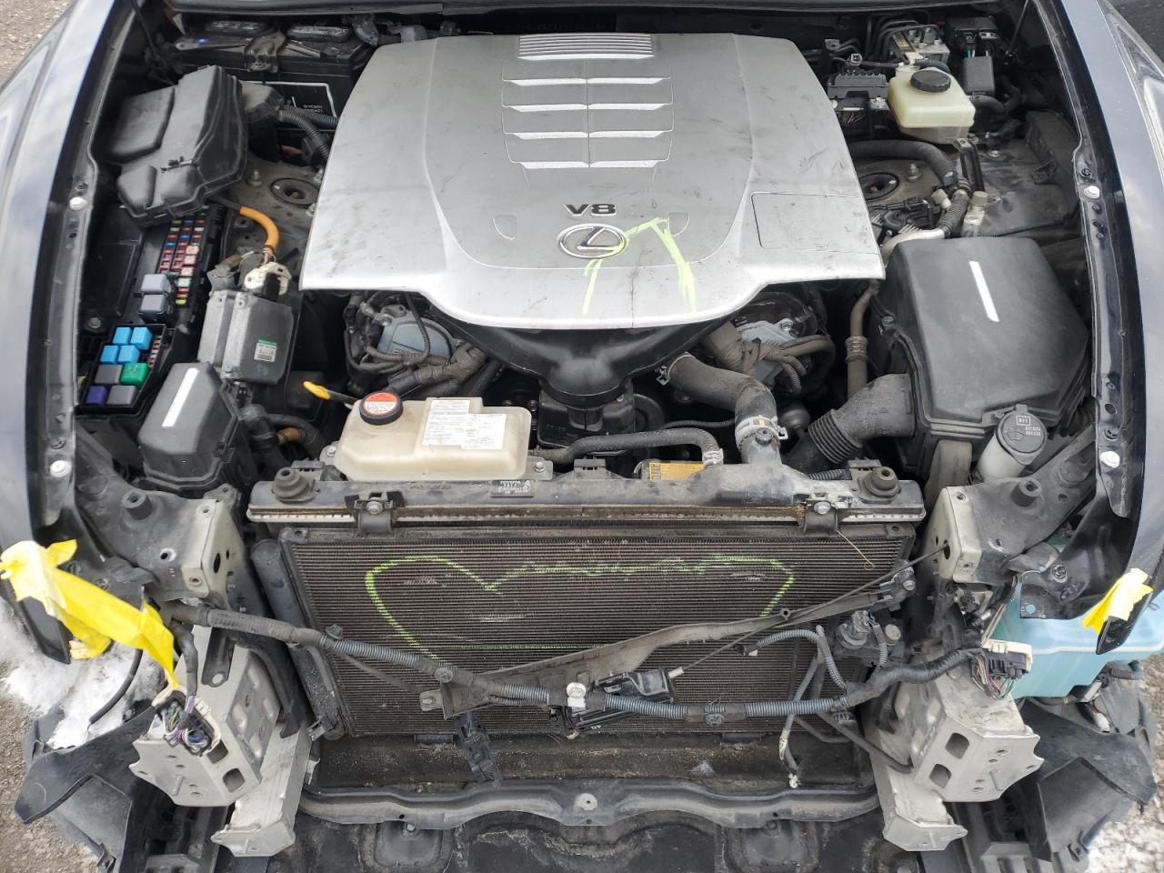 2014 Lexus LS - Image 11