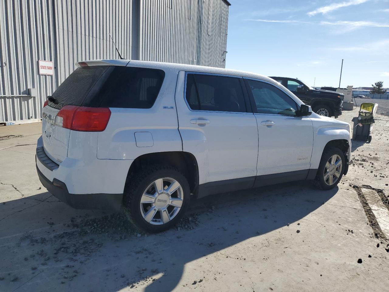 2011 GMC Terrain - Image 3