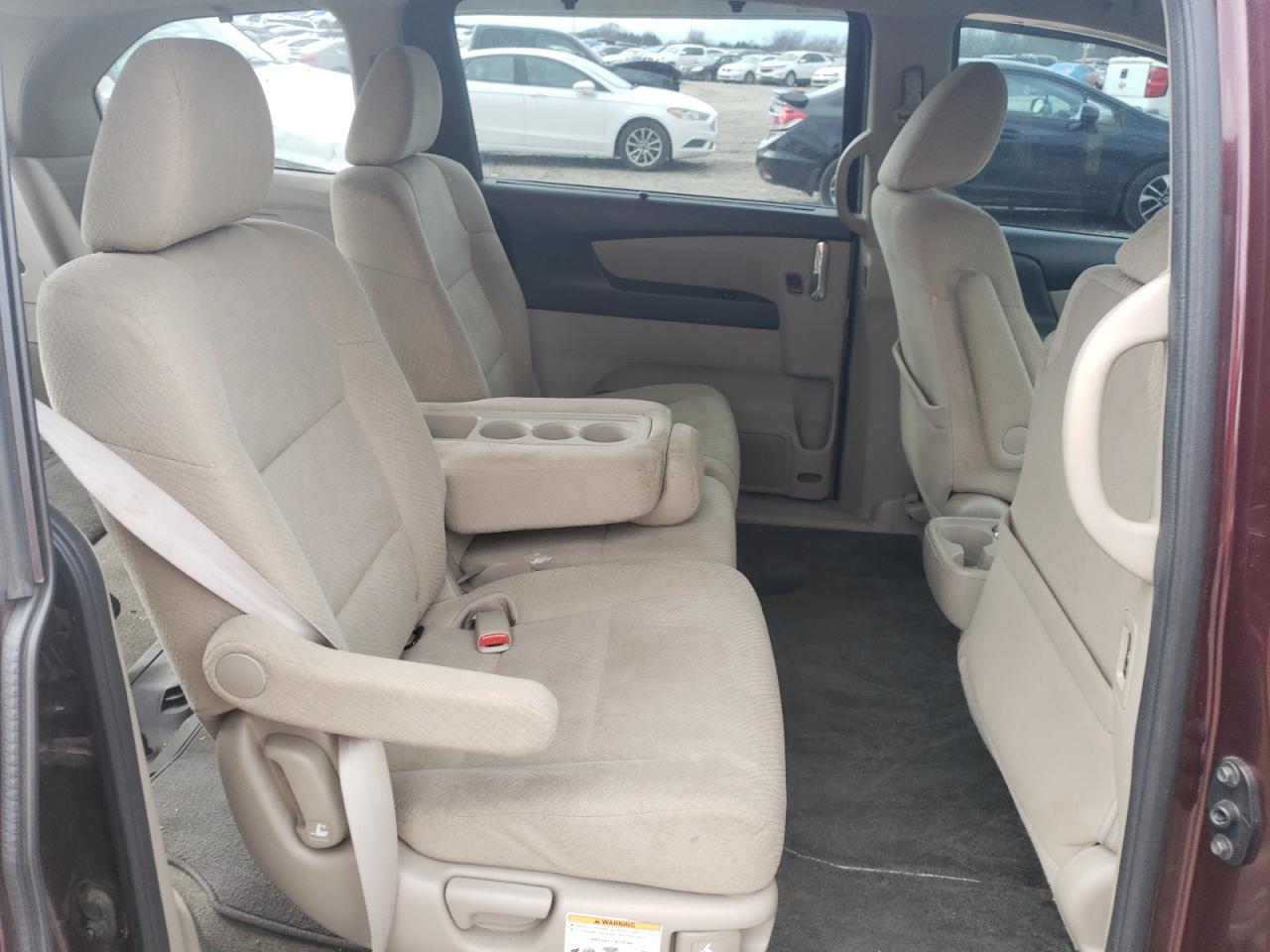 2014 Honda Odyssey - Image 12