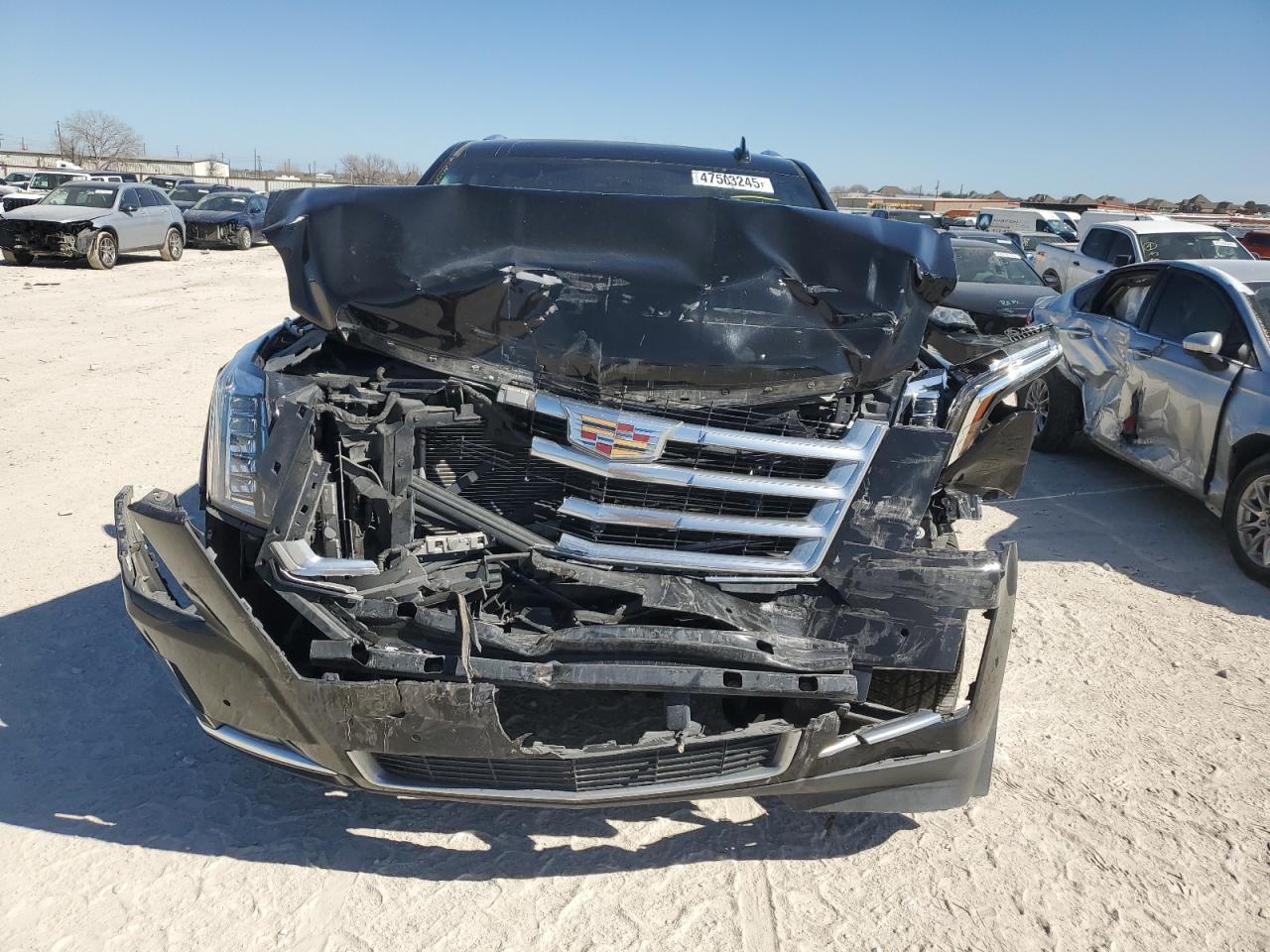 2017 Cadillac Escalade - Image 5