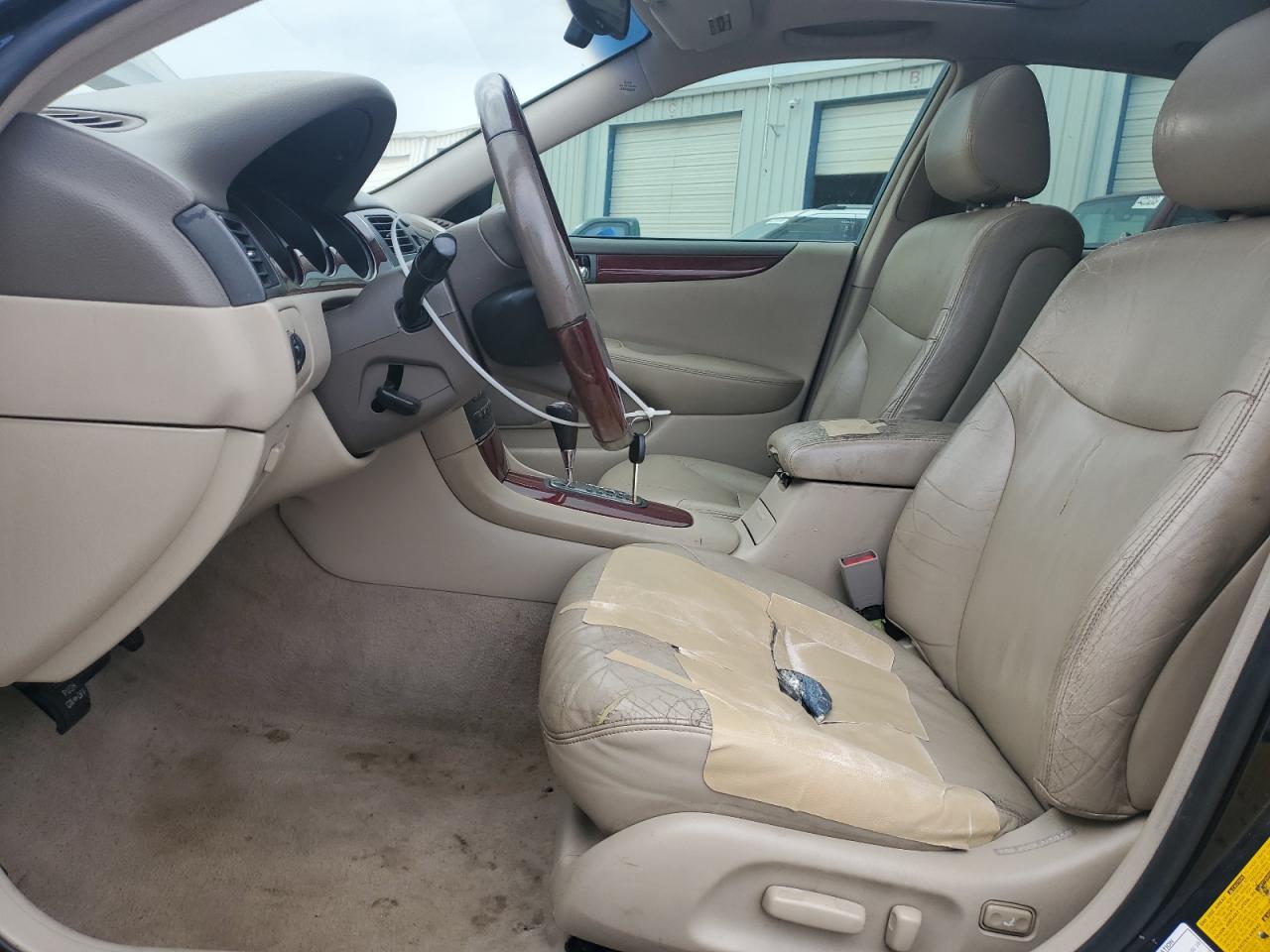 2003 Lexus ES - Image 7