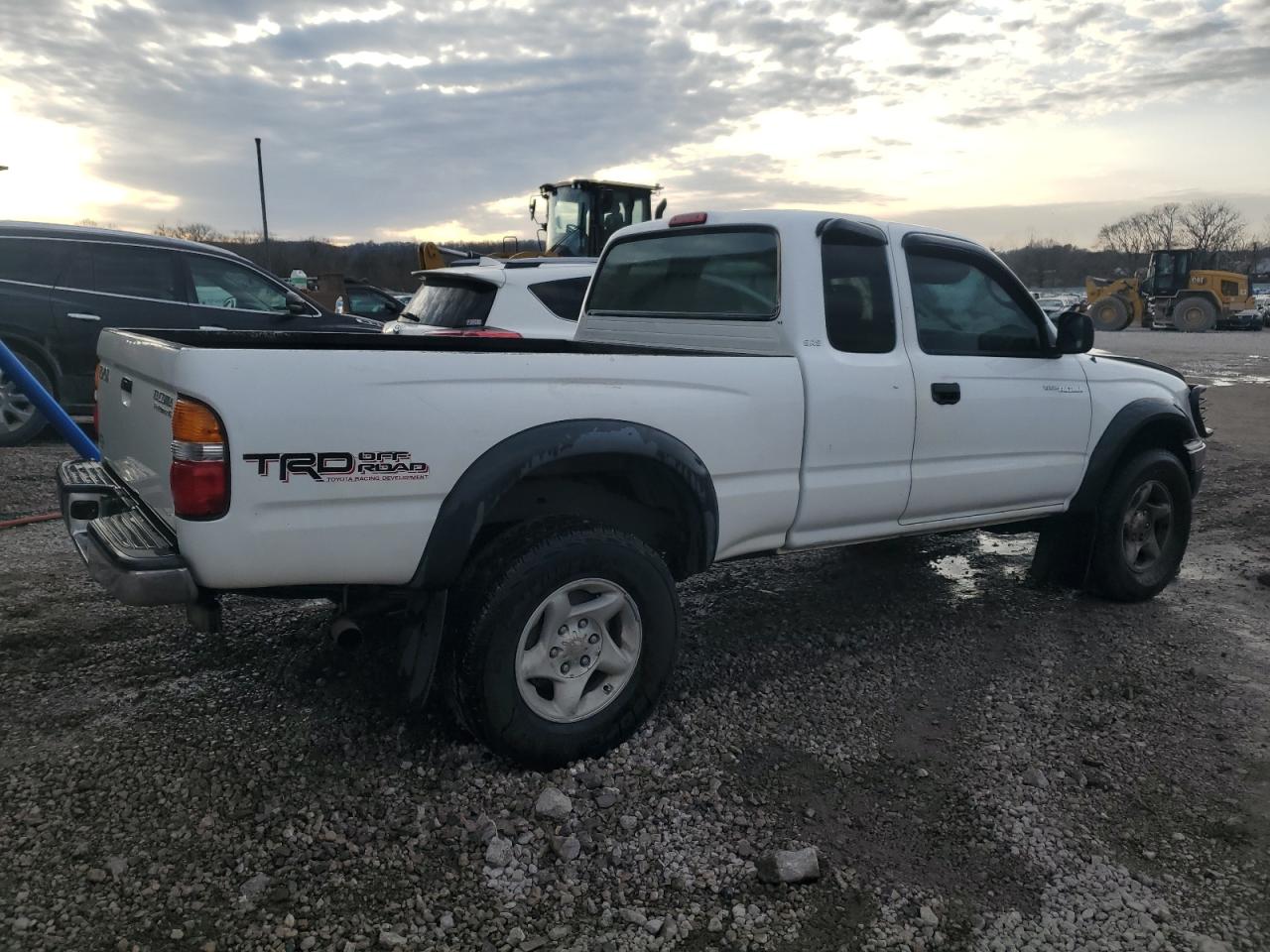 2003 Toyota Tacoma - Image 3