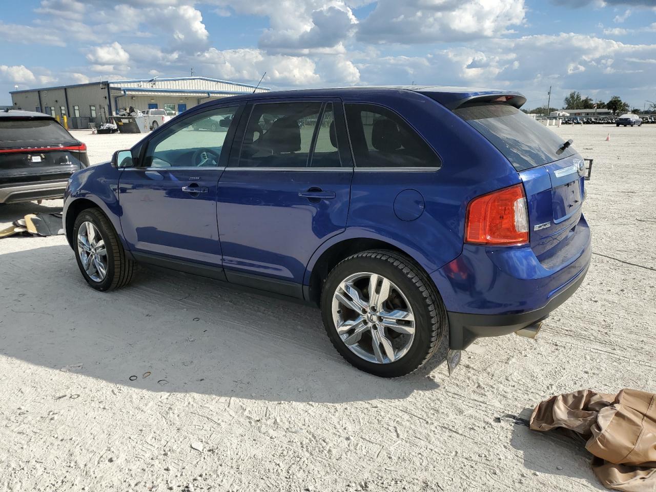 2013 Ford Edge - Image 2